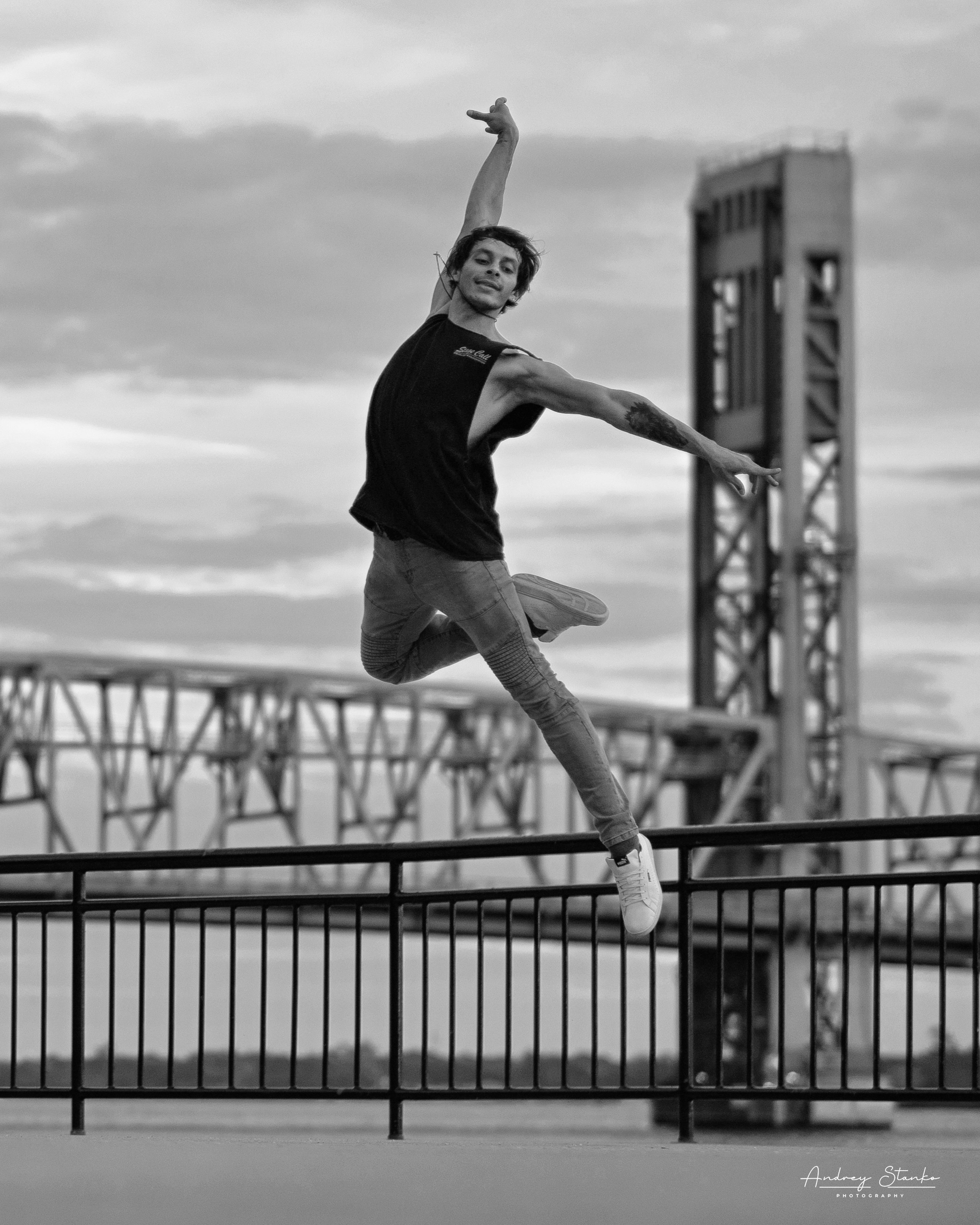 DANCE IN AMERICA. Awards winning photographer in Kauai, Hawaii