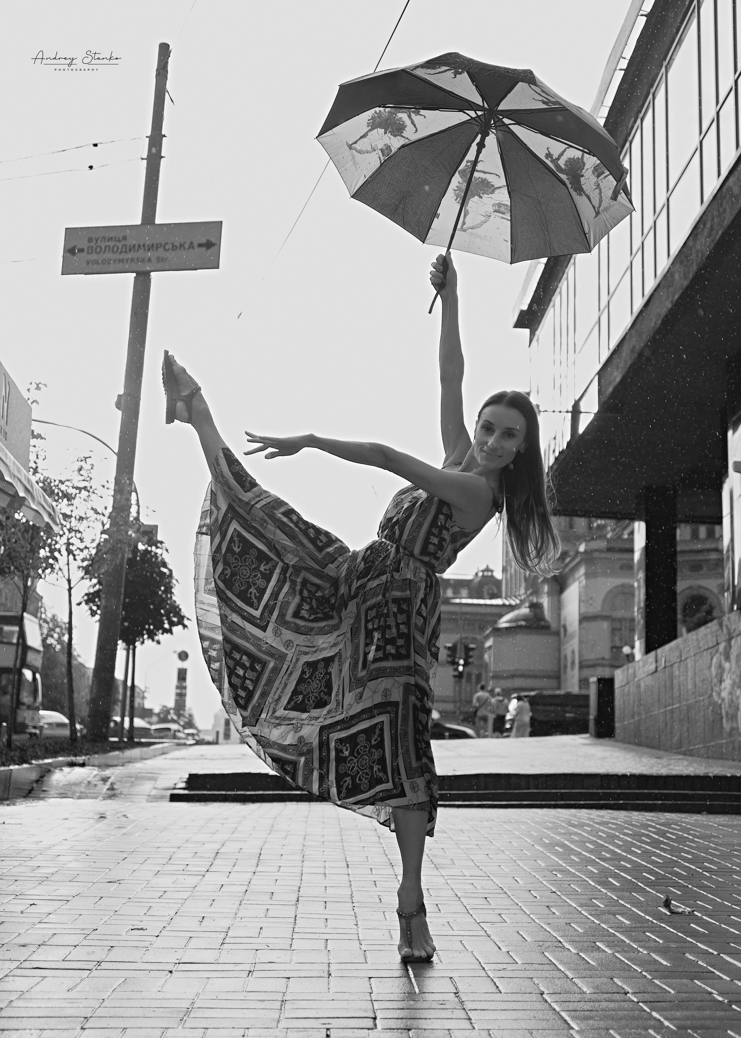 DANCE IN KYIV, UKRAINE. Awards winning photographer in Kauai, Hawaii