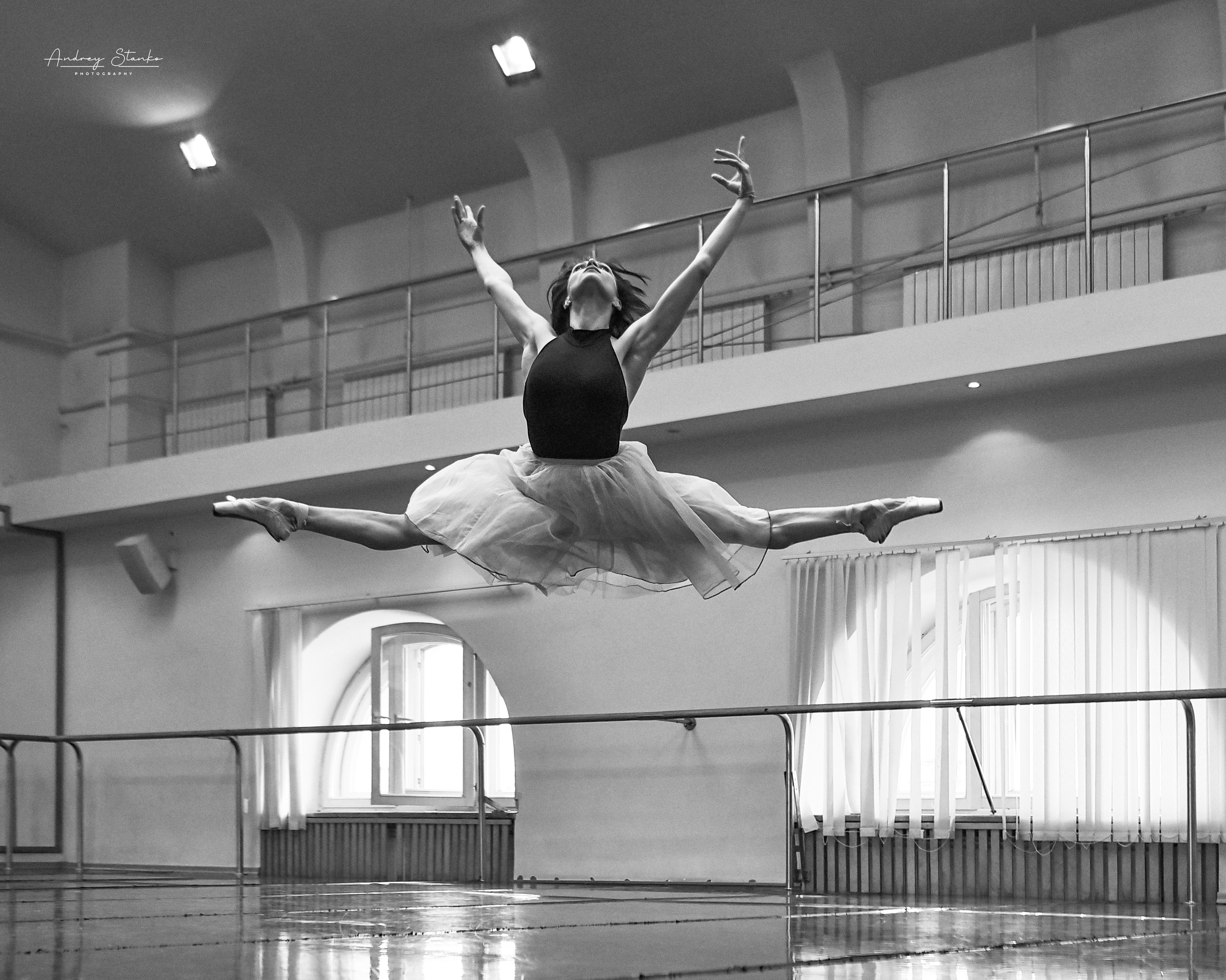 INSIDE THE THEATERS. Awards winning photographer in Kauai, Hawaii