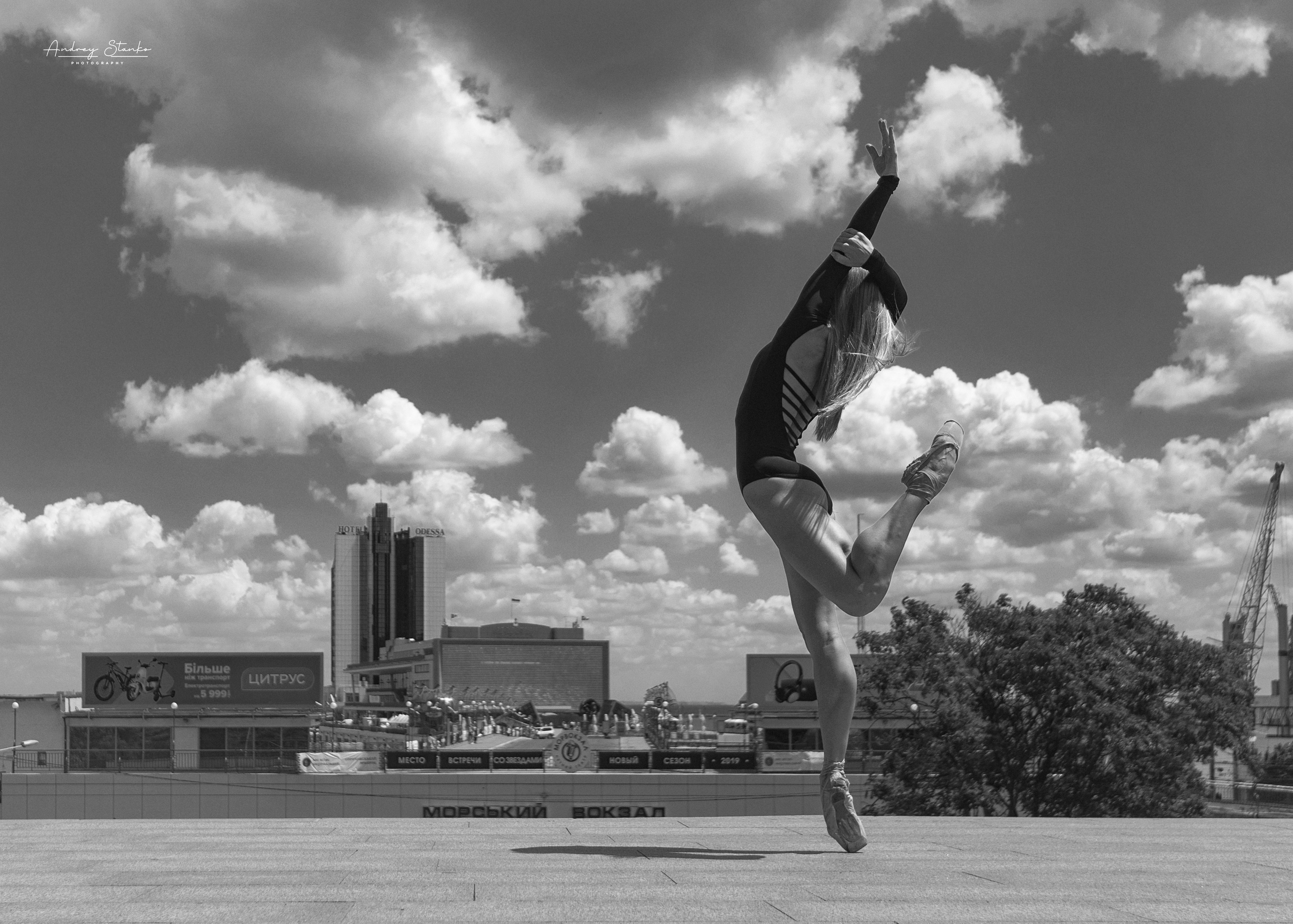 DANCE IN ODESA, UKRAINE. Awards winning photographer in Kauai, Hawaii