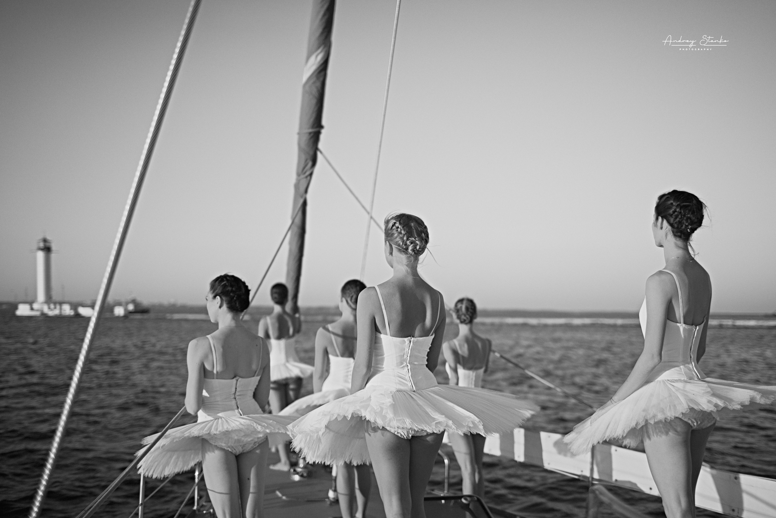 DANCE & SEA (project in progress). Awards winning photographer in Kauai, Hawaii