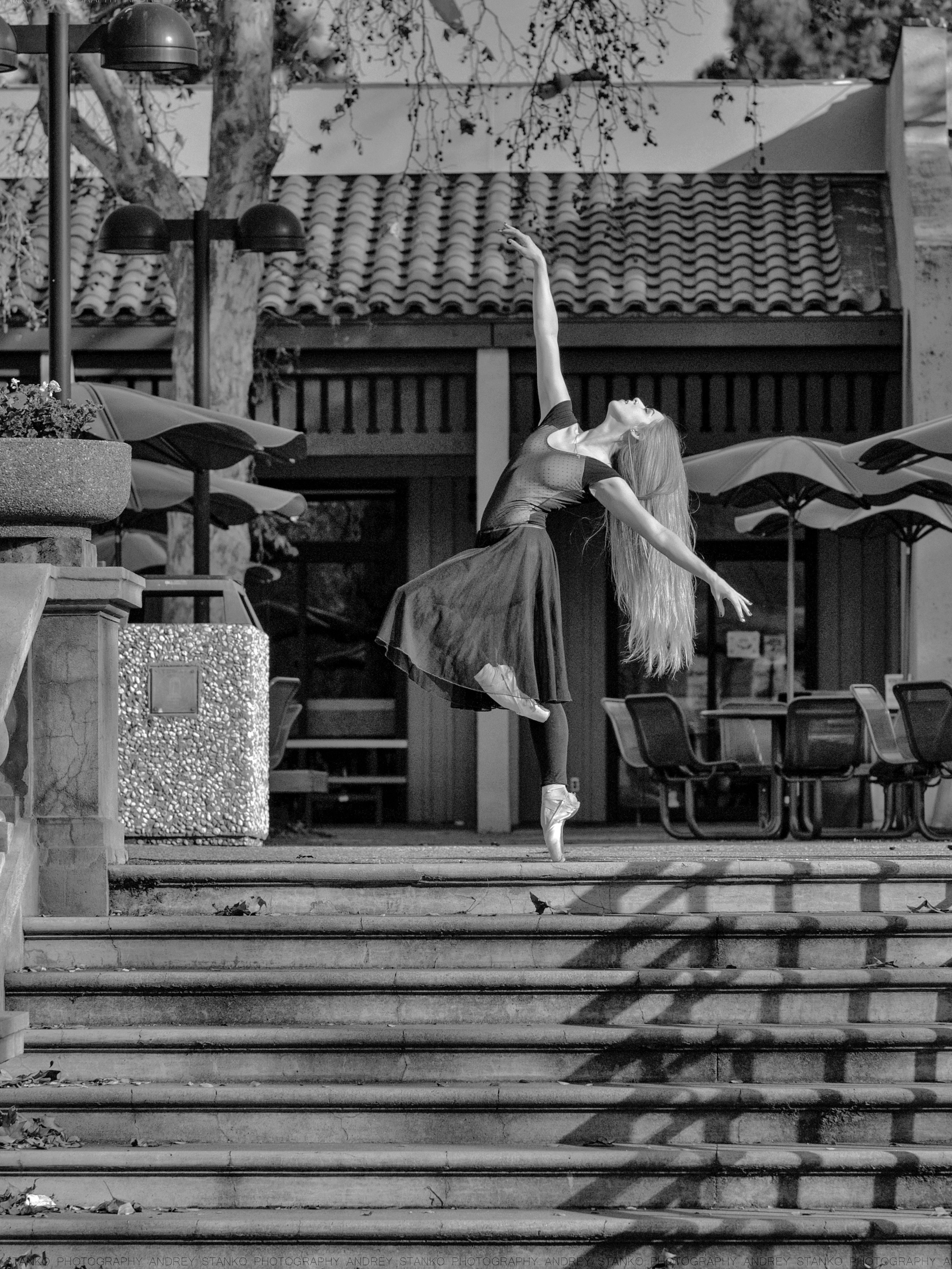 DANCE IN AMERICA. Awards winning photographer in Kauai, Hawaii
