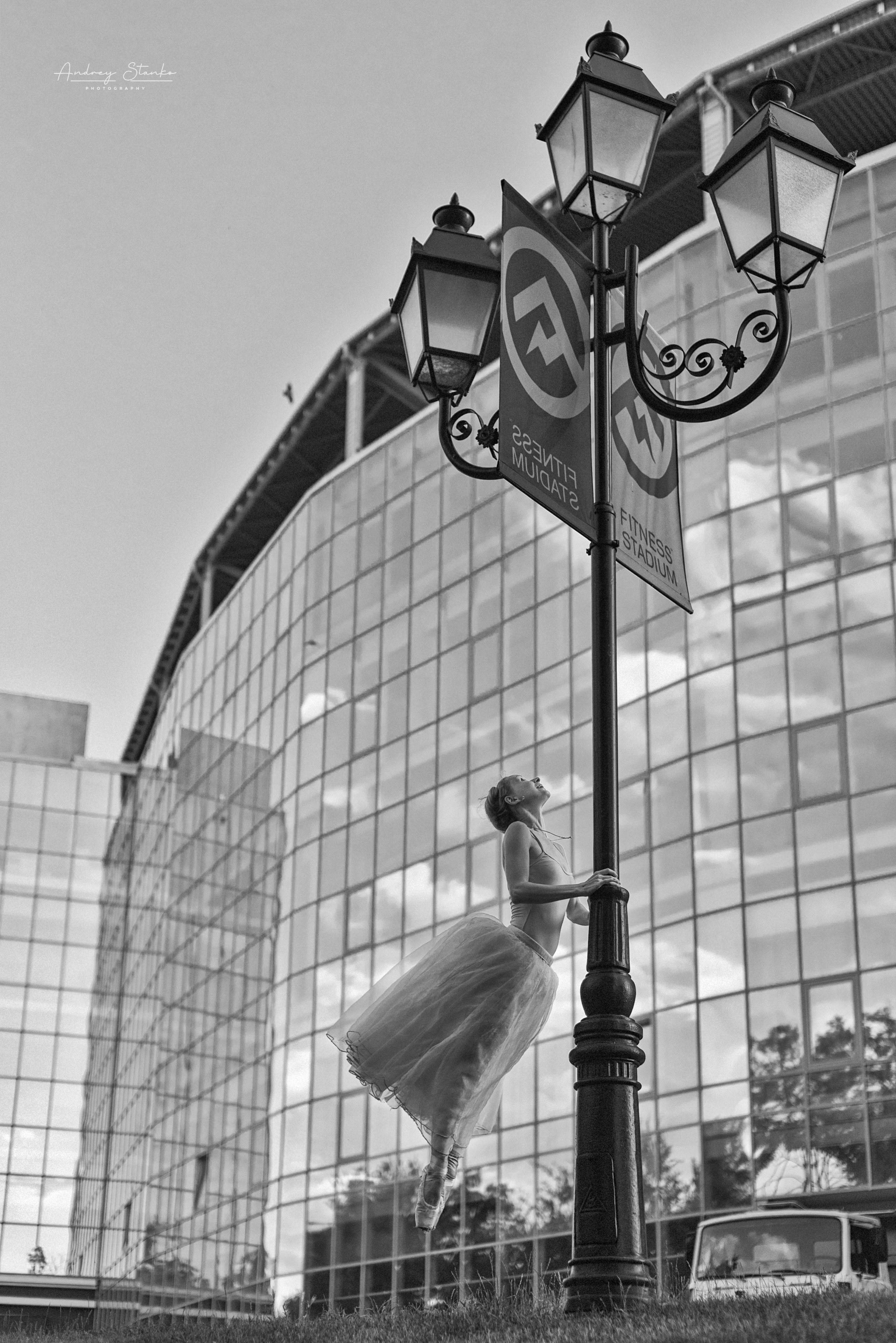 DANCE IN ODESA, UKRAINE. Awards winning photographer in Kauai, Hawaii