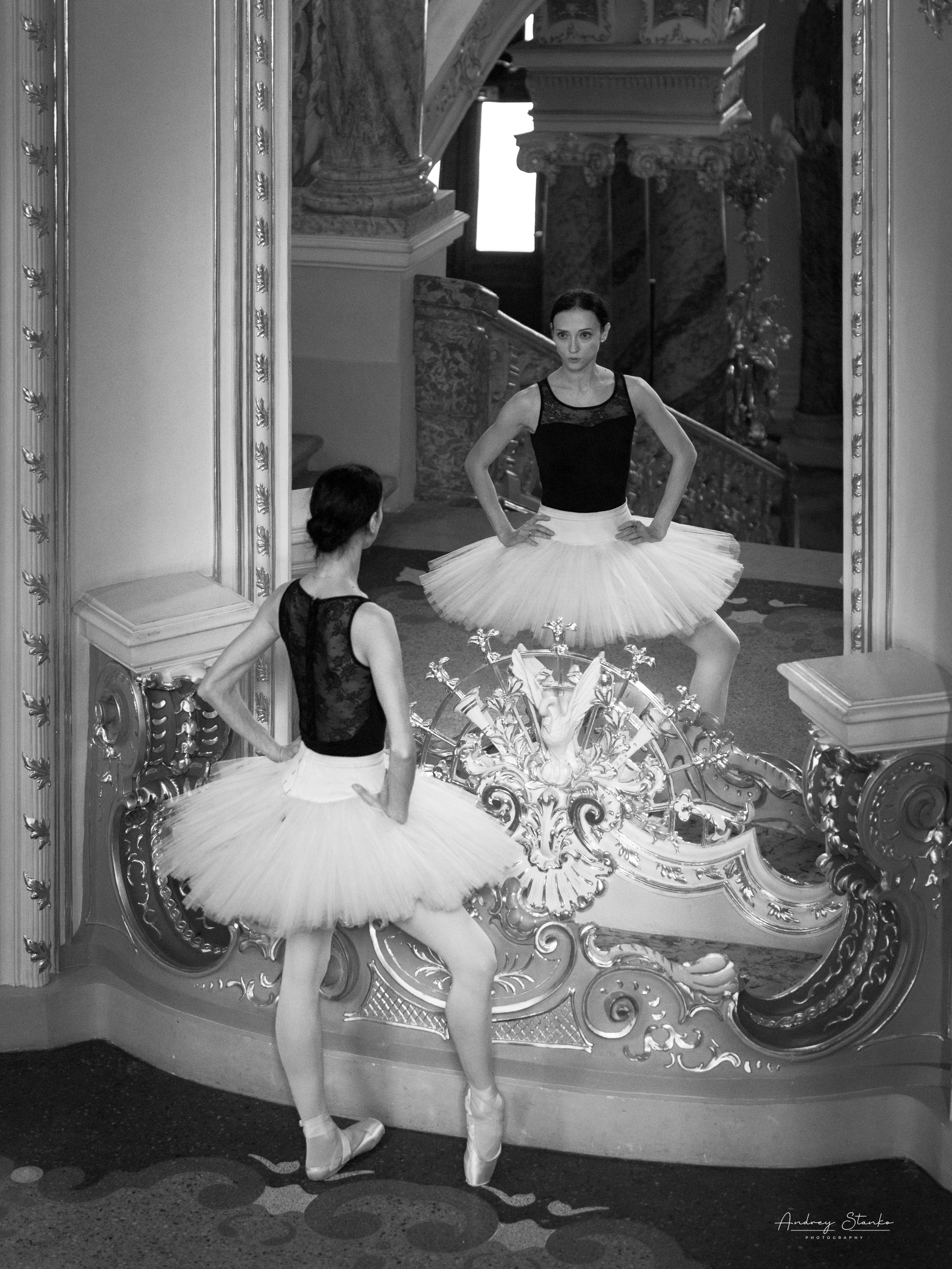 INSIDE THE THEATERS. Awards winning photographer in Kauai, Hawaii