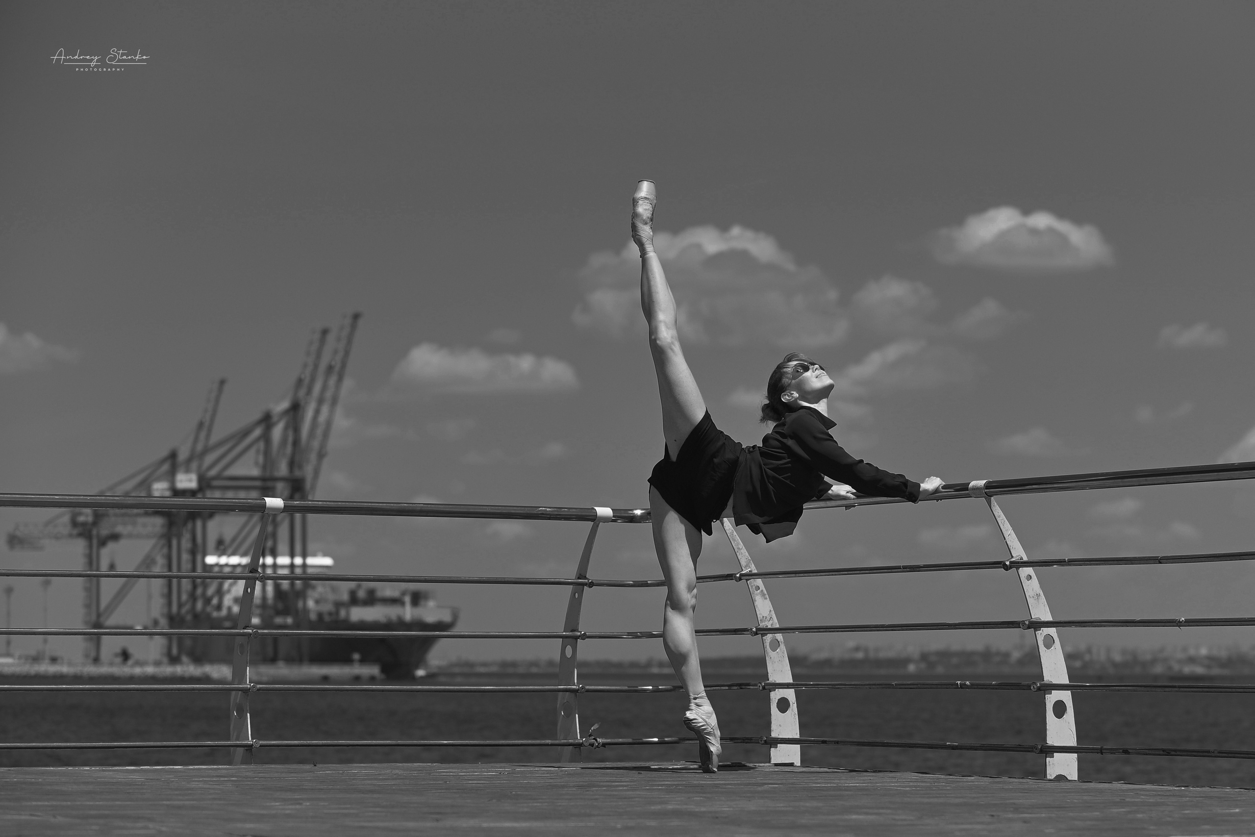 DANCE & SEA (project in progress). Awards winning photographer in Kauai, Hawaii