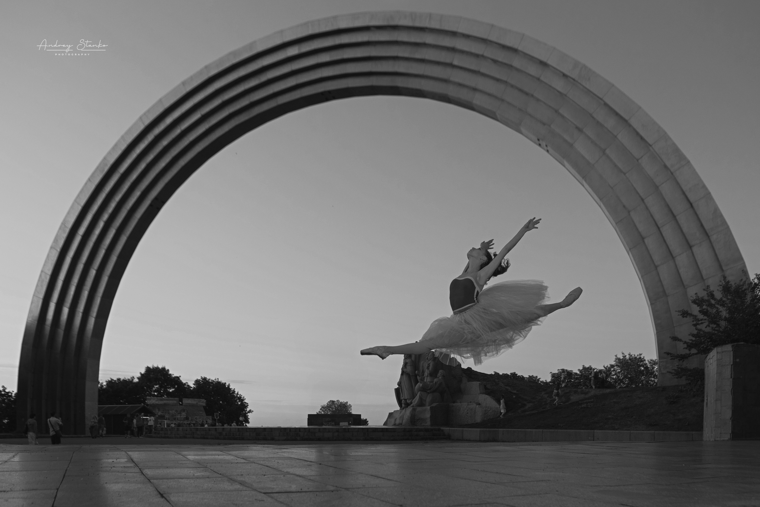 DANCE IN KYIV, UKRAINE. Awards winning photographer in Kauai, Hawaii