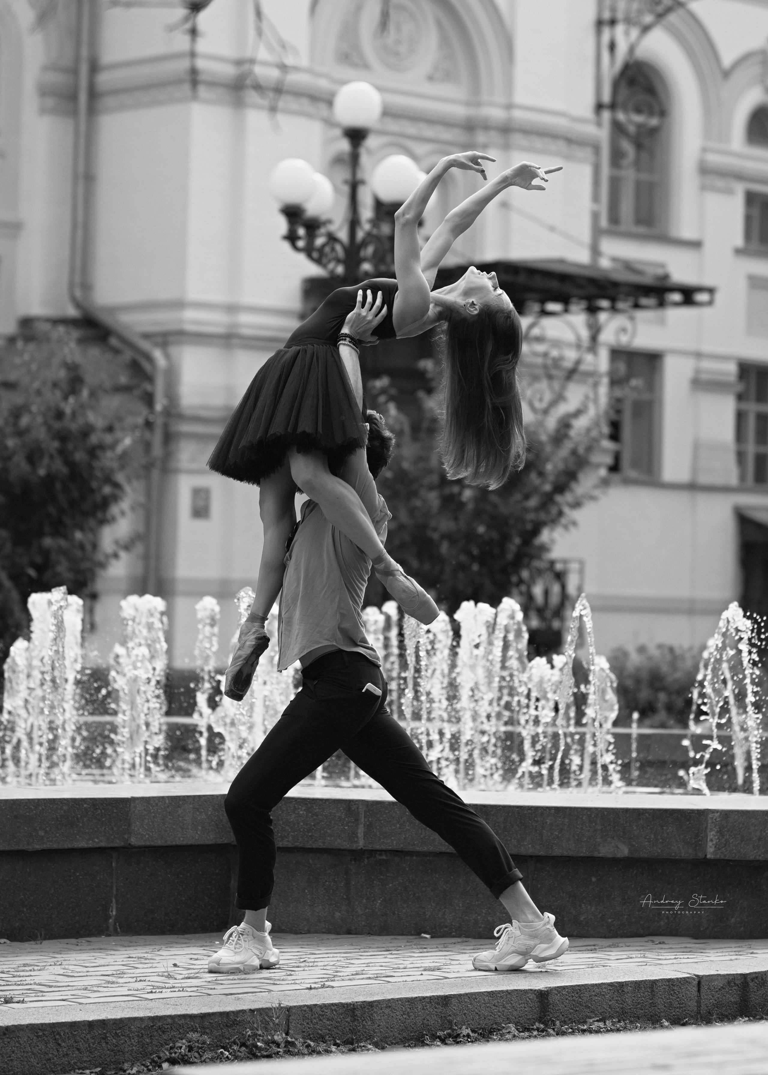 DANCE IN KYIV, UKRAINE. Awards winning photographer in Kauai, Hawaii