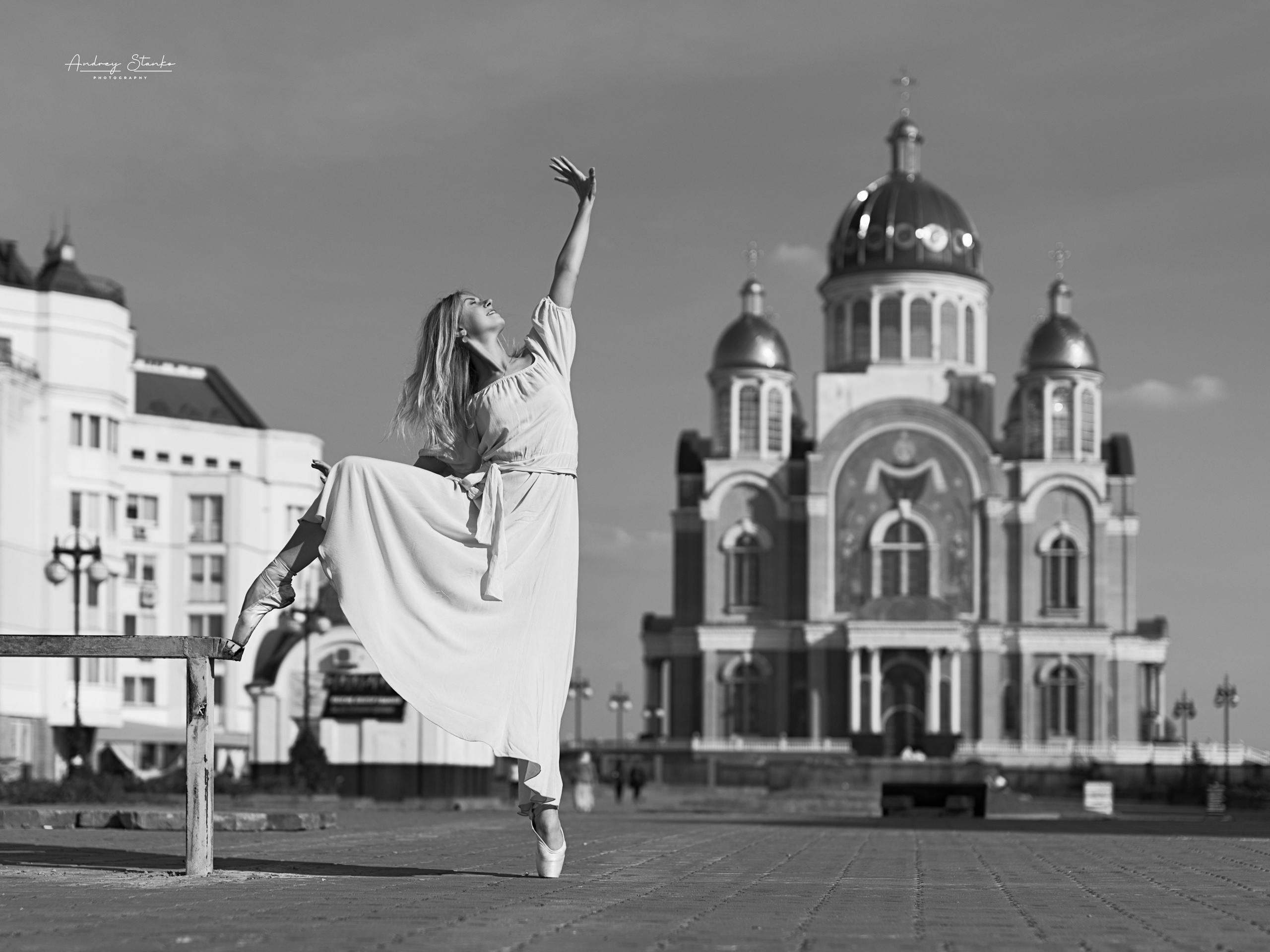 DANCE IN KYIV, UKRAINE. Awards winning photographer in Kauai, Hawaii