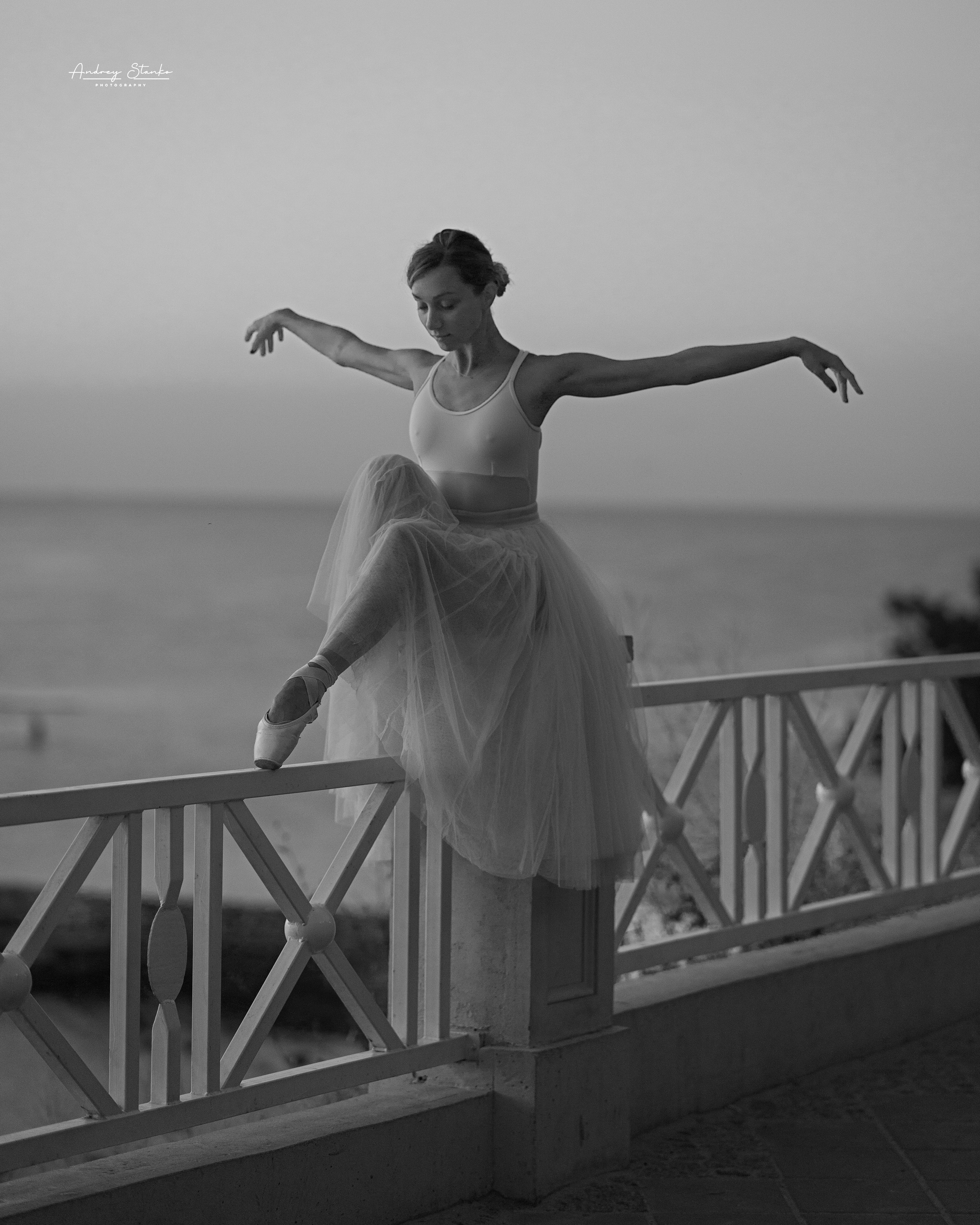 DANCE & SEA (project in progress). Awards winning photographer in Kauai, Hawaii