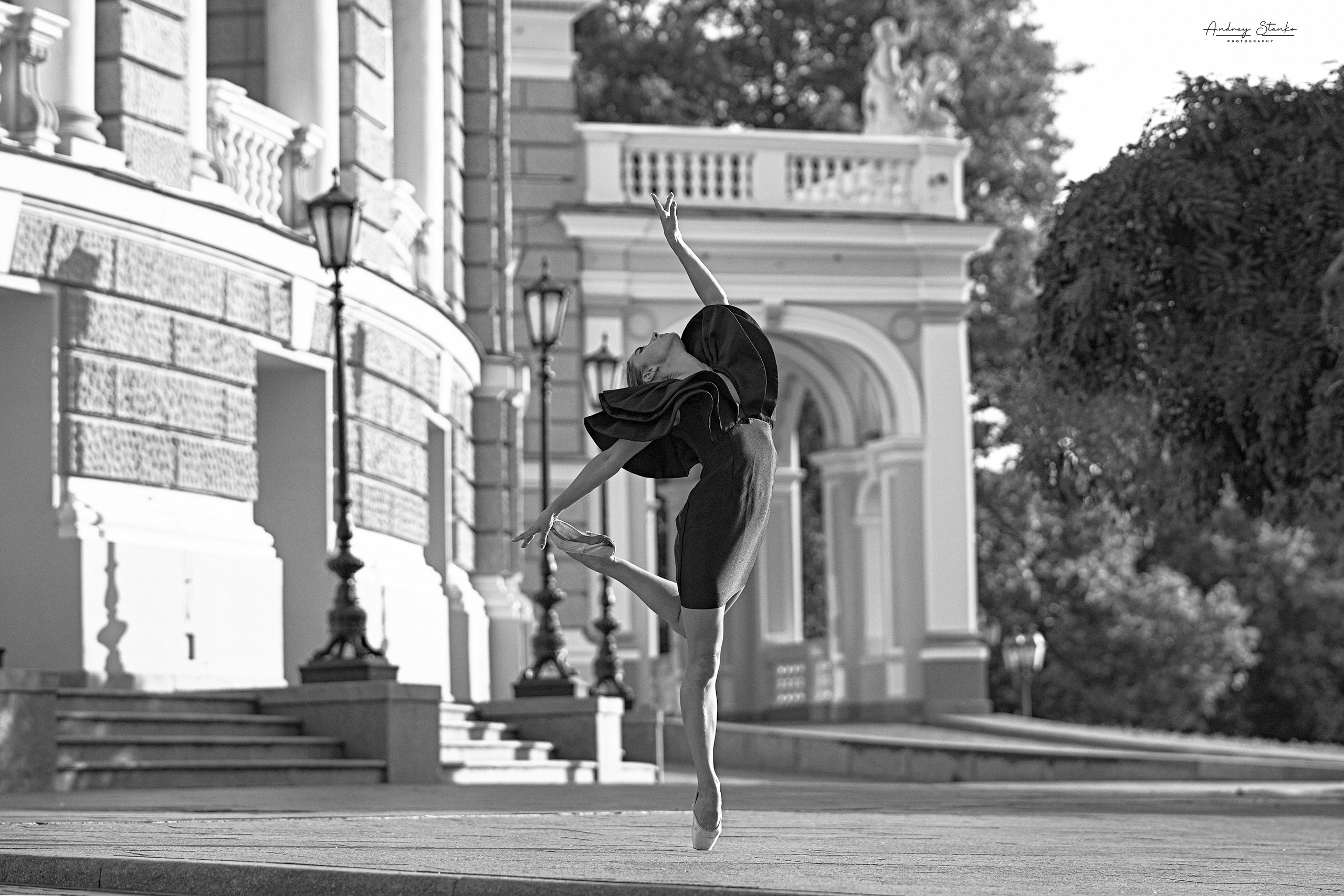 DANCE IN ODESA, UKRAINE. Awards winning photographer in Kauai, Hawaii