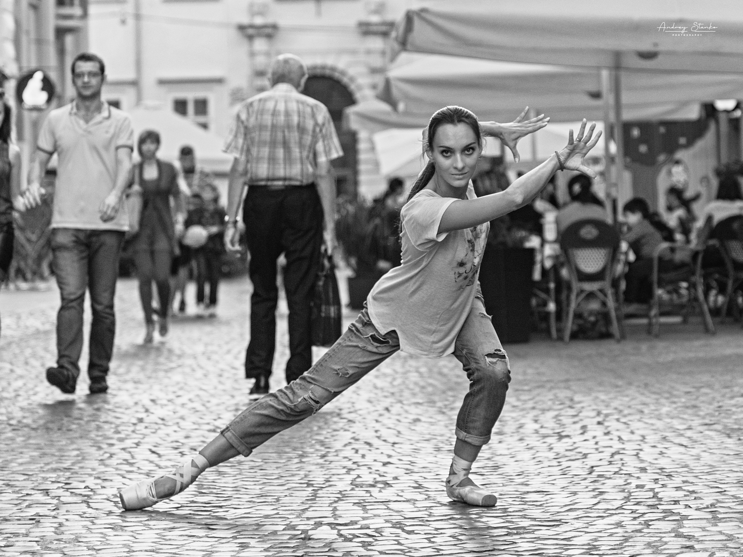 DANCE IN LVIV, UKRAINE. Awards winning photographer in Kauai, Hawaii