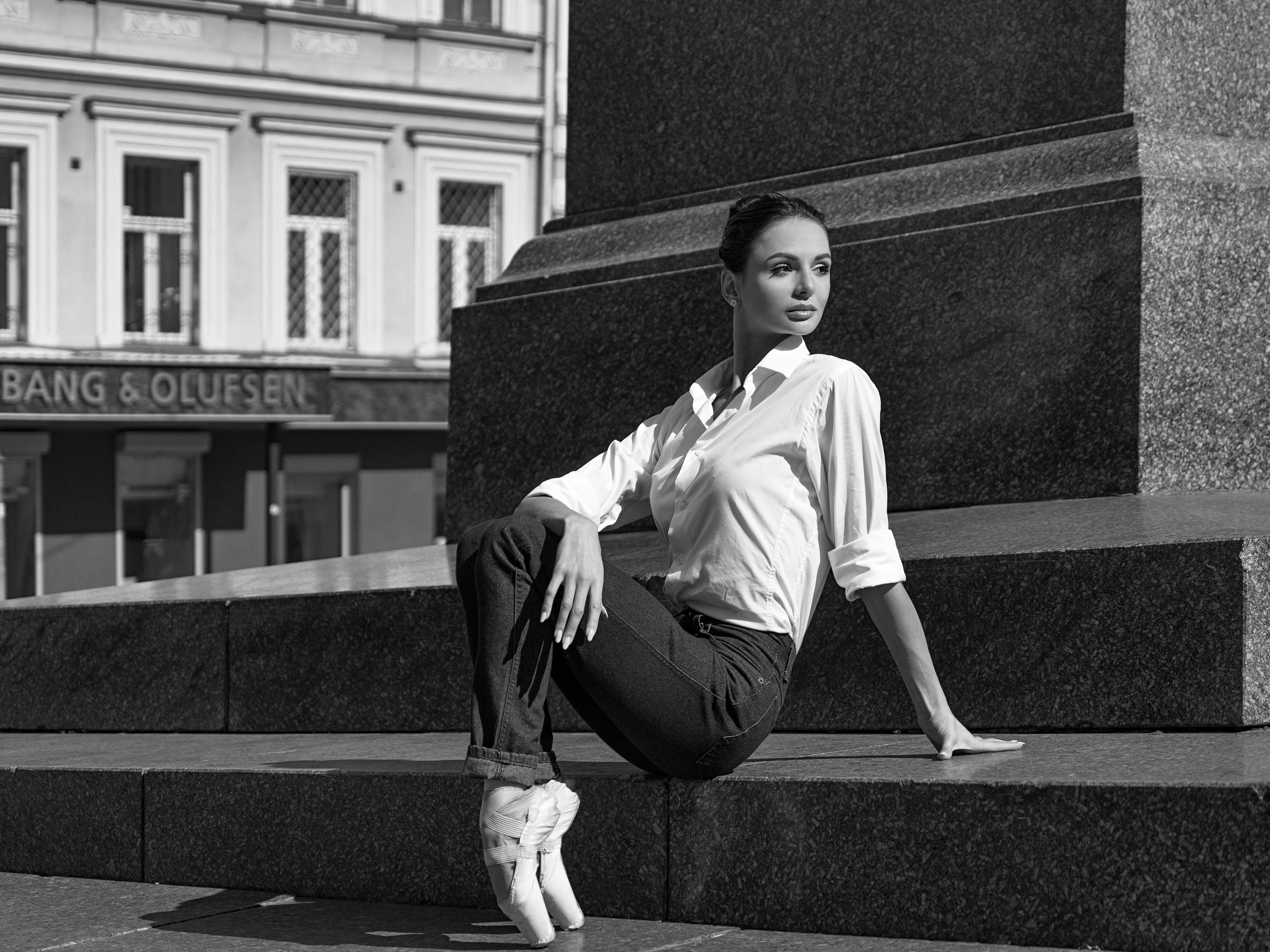 DANCE IN KYIV, UKRAINE. Awards winning photographer in Kauai, Hawaii