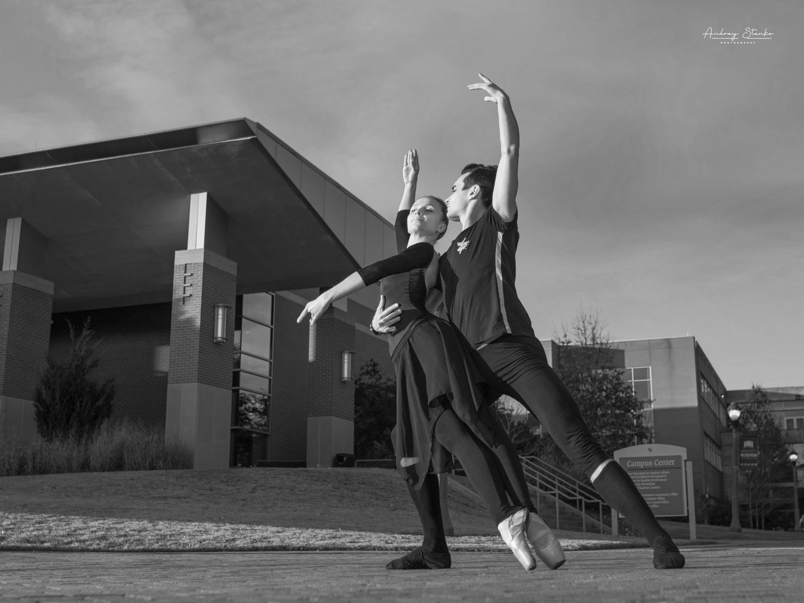 DANCE IN AMERICA. Awards winning photographer in Kauai, Hawaii