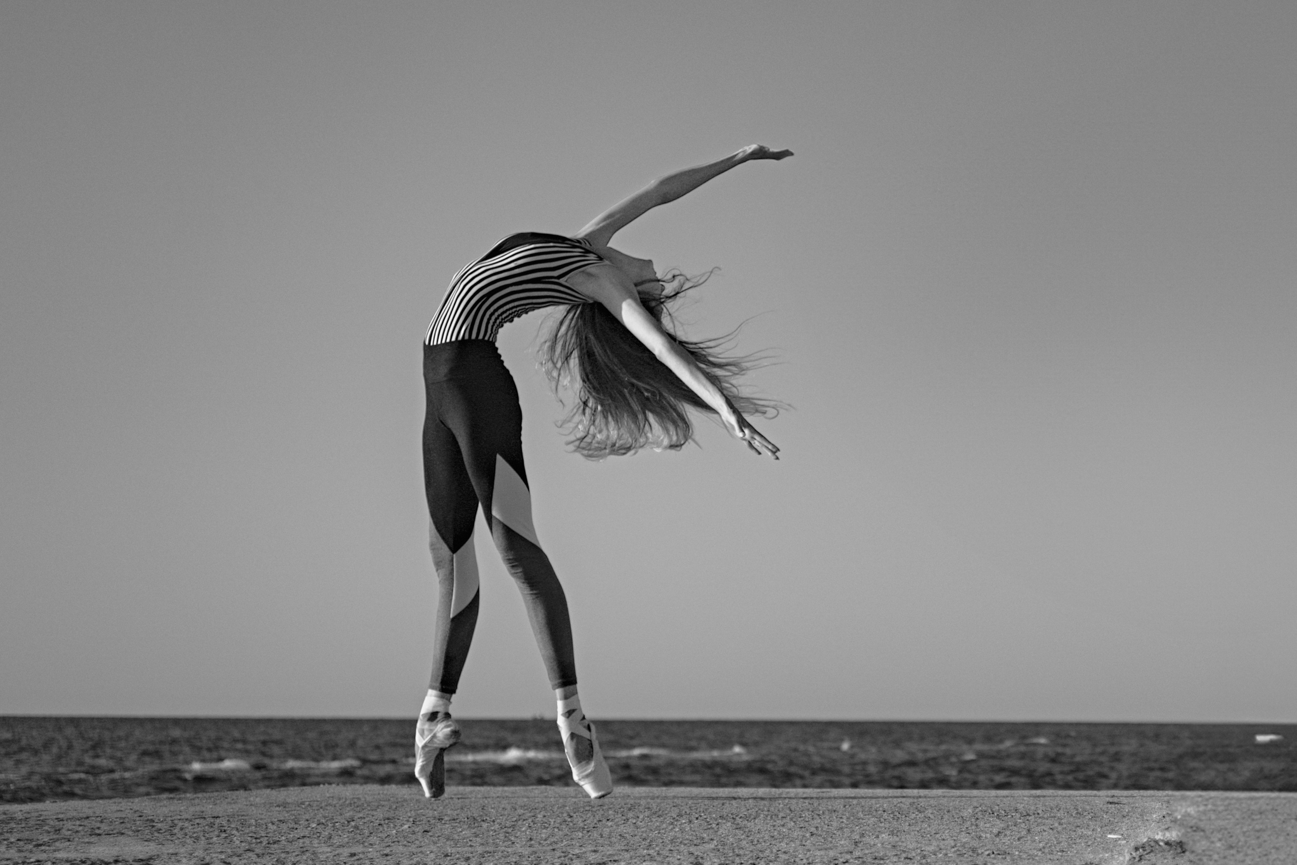 DANCE & SEA (project in progress). Awards winning photographer in Kauai, Hawaii