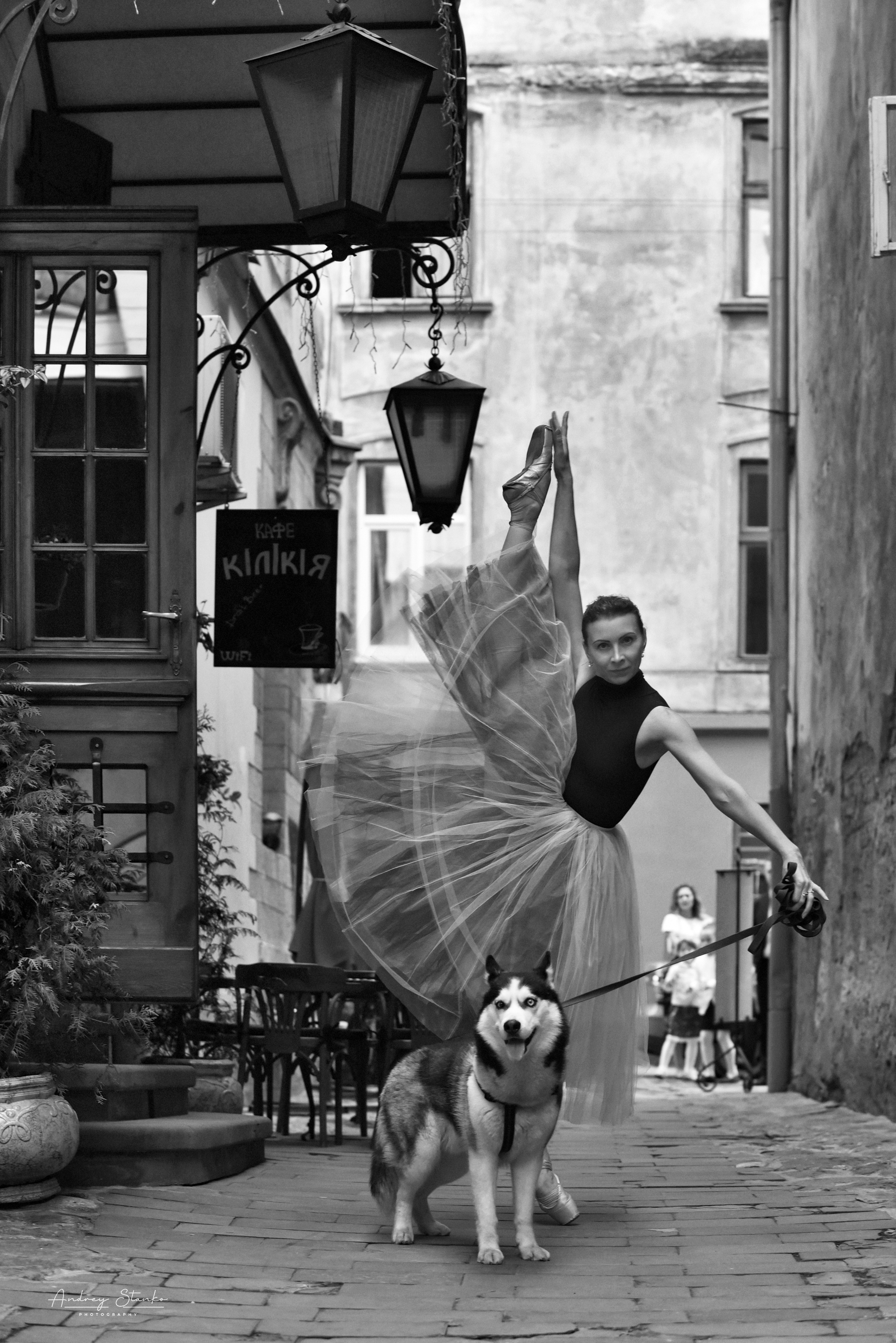 DANCE IN LVIV, UKRAINE. Awards winning photographer in Kauai, Hawaii