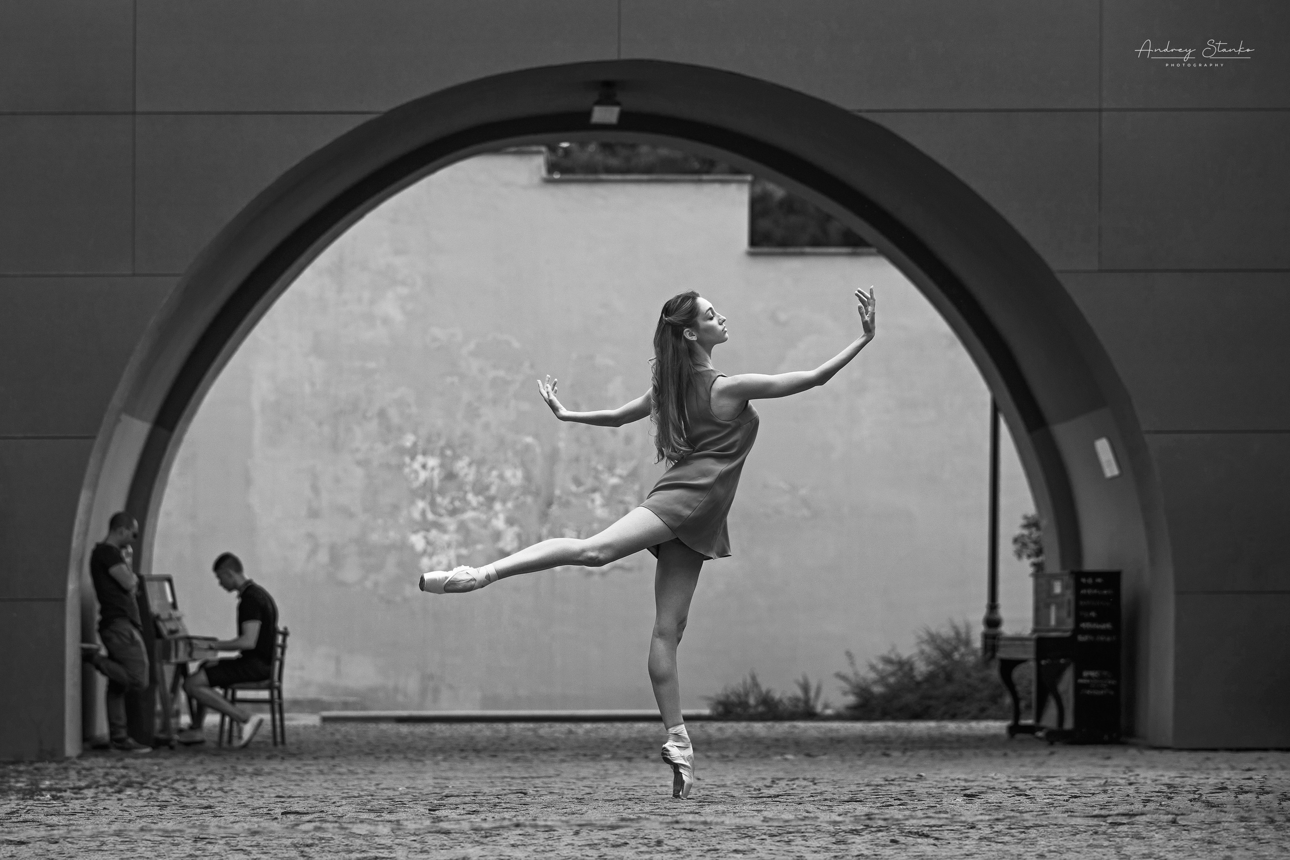 DANCE IN ODESA, UKRAINE. Awards winning photographer in Kauai, Hawaii