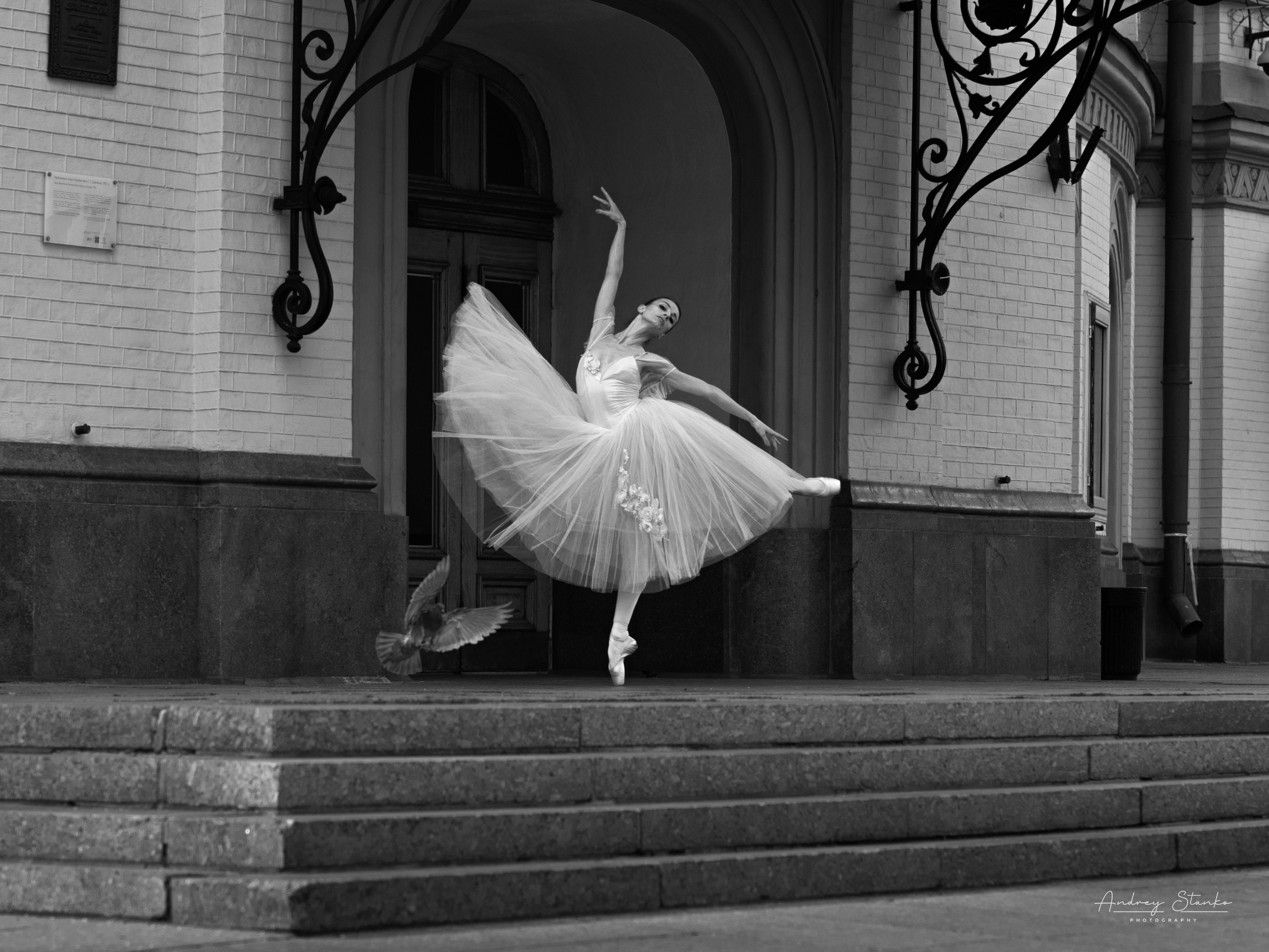 DANCE IN KYIV, UKRAINE. Awards winning photographer in Kauai, Hawaii