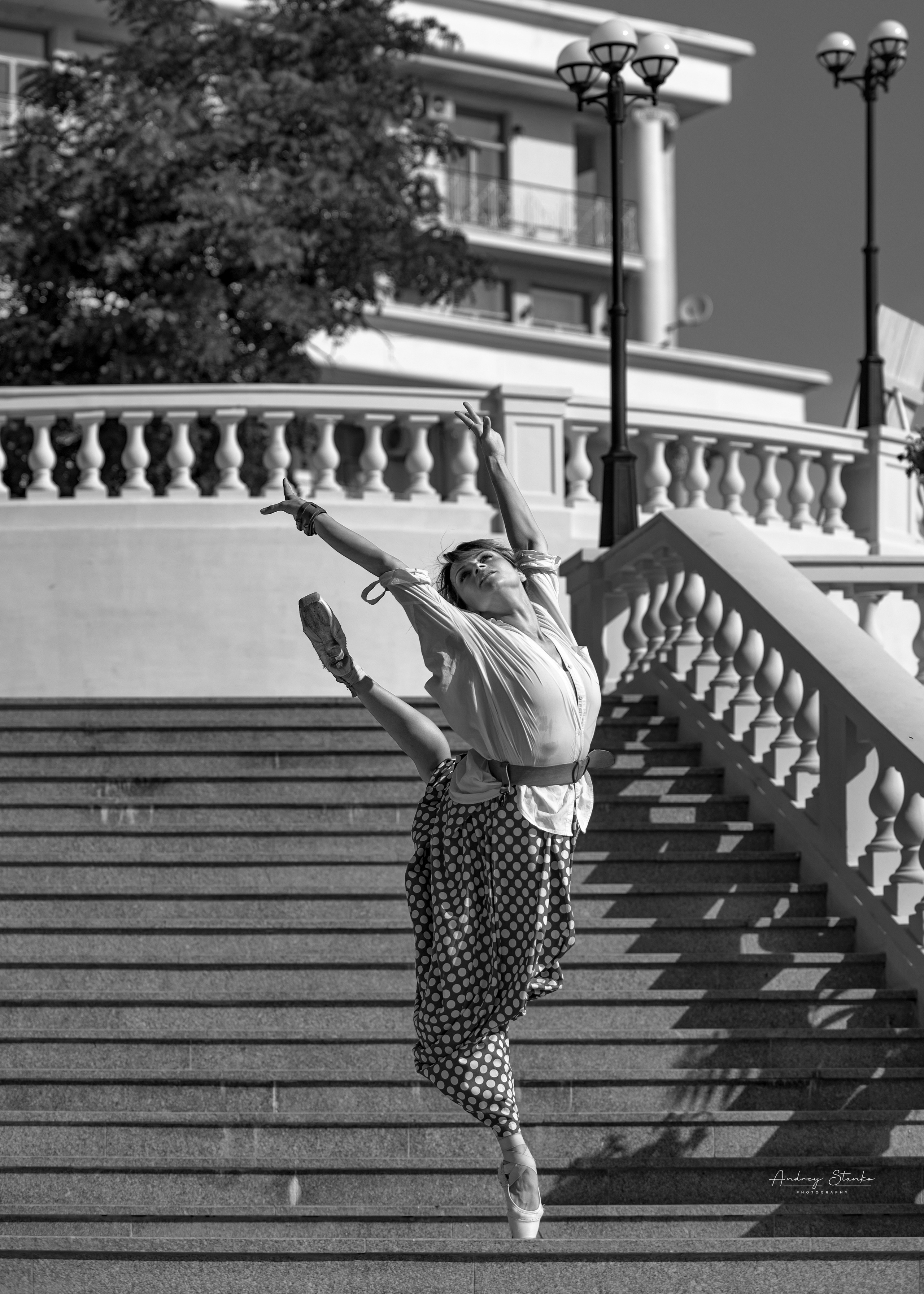 DANCE IN ODESA, UKRAINE. Awards winning photographer in Kauai, Hawaii