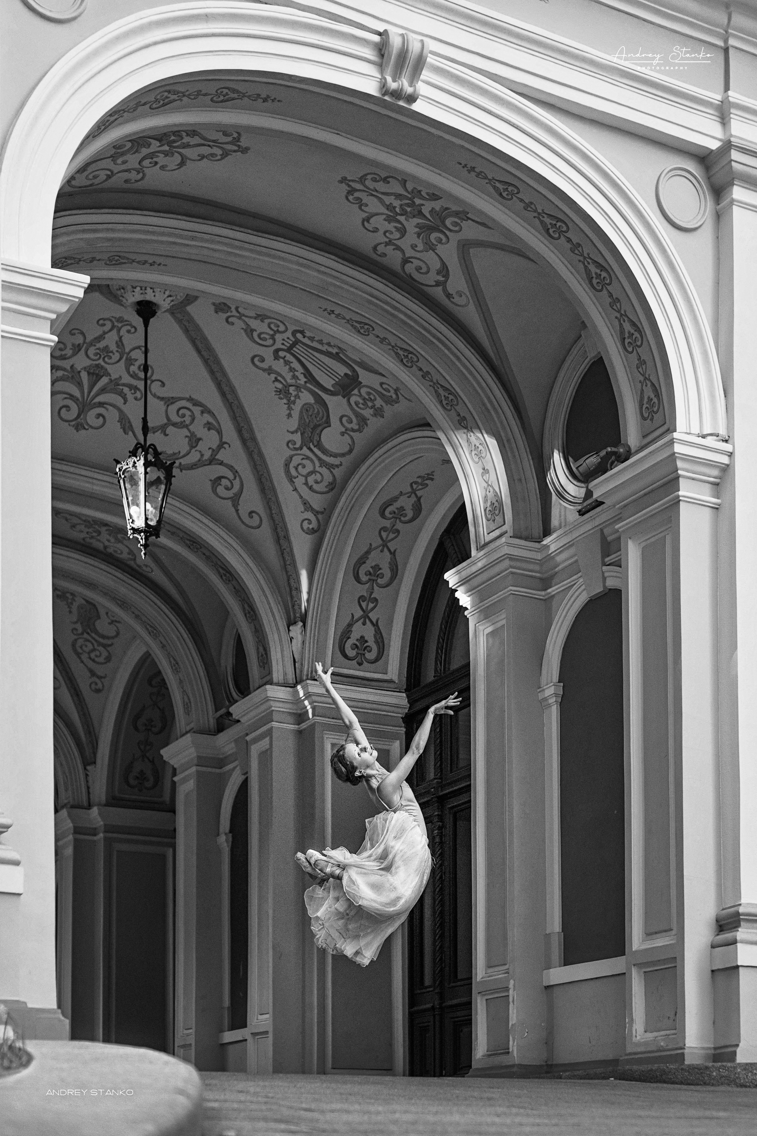 DANCE IN ODESA, UKRAINE. Awards winning photographer in Kauai, Hawaii