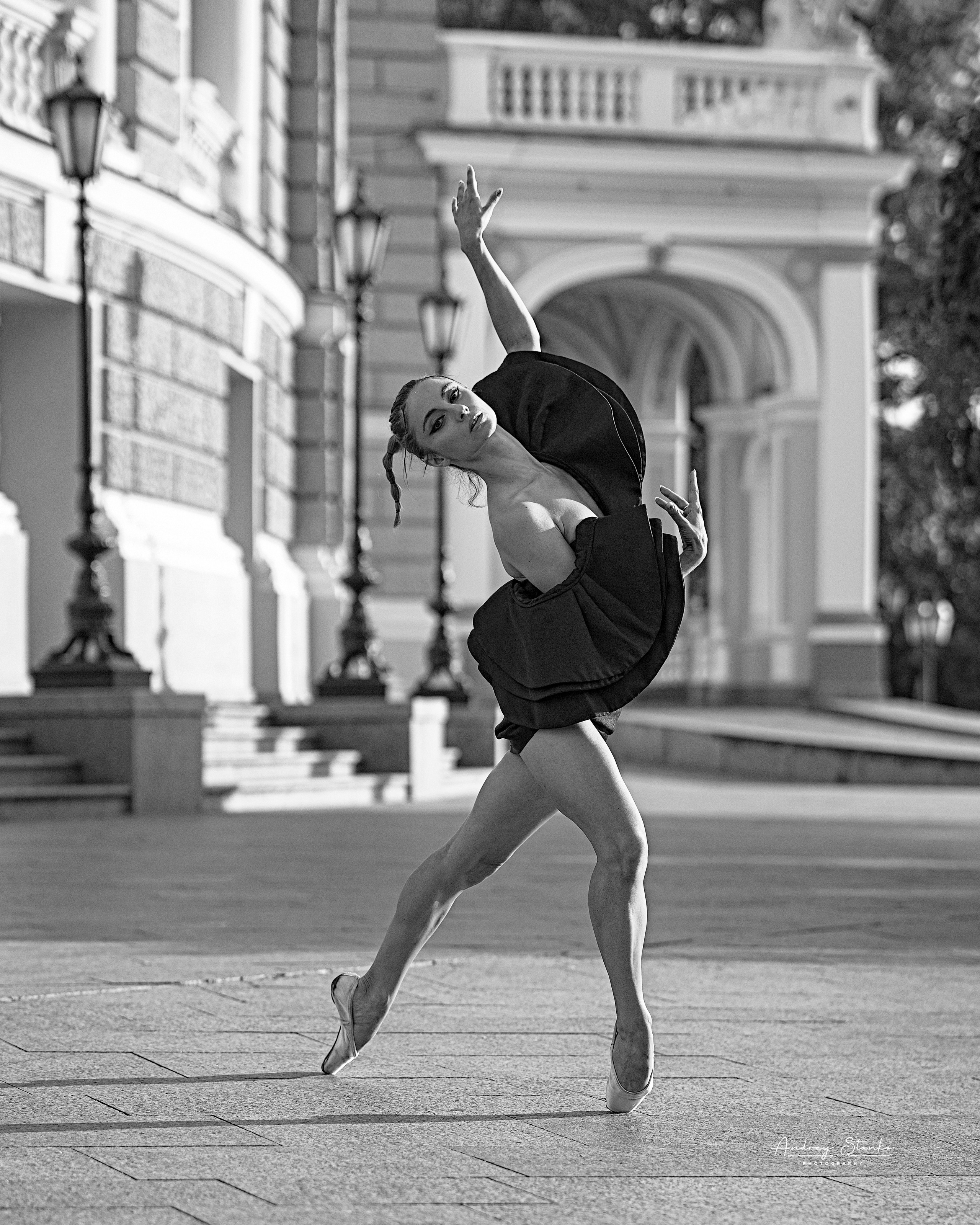 DANCE IN ODESA, UKRAINE. Awards winning photographer in Kauai, Hawaii