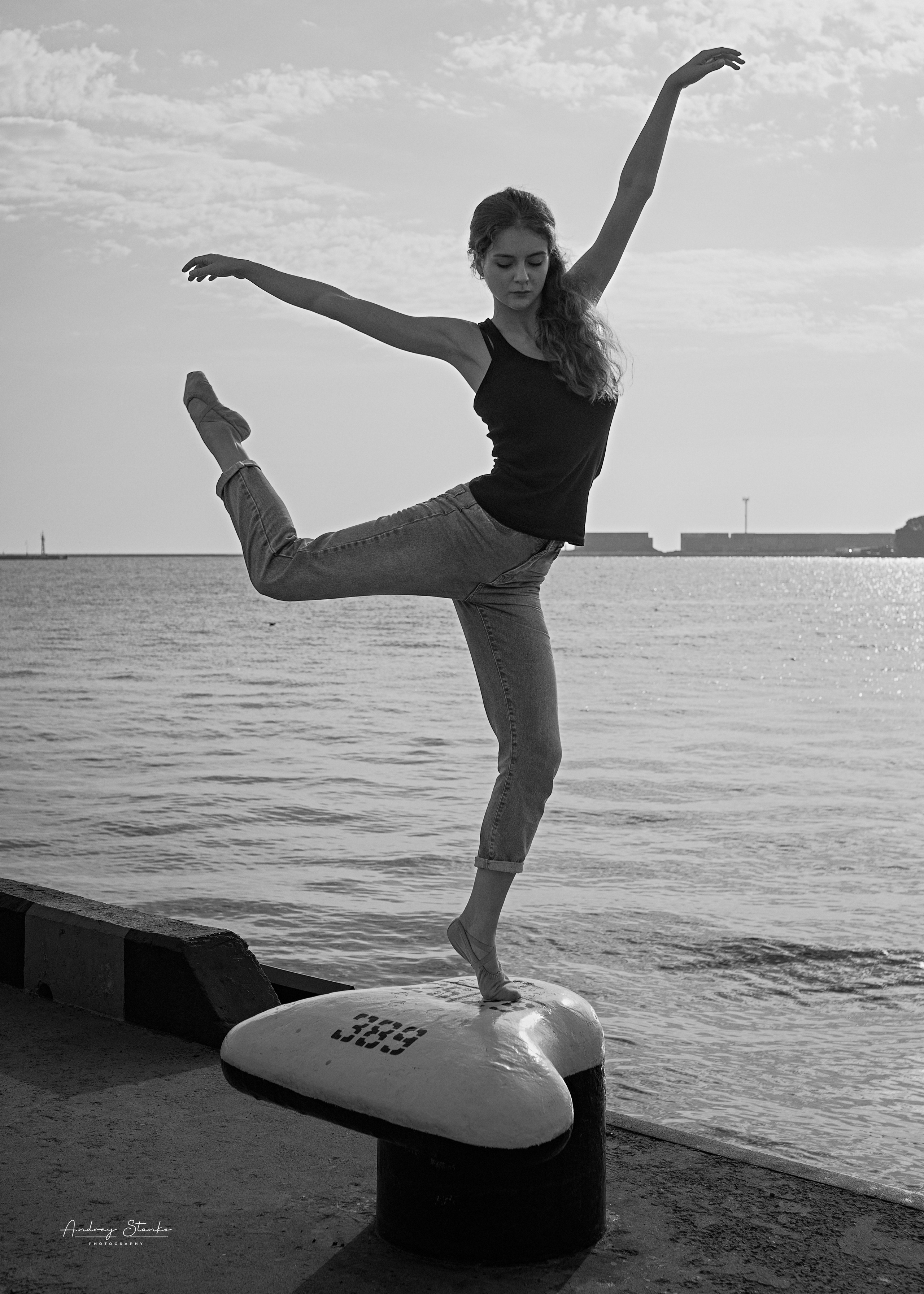 DANCE & SEA (project in progress). Awards winning photographer in Kauai, Hawaii