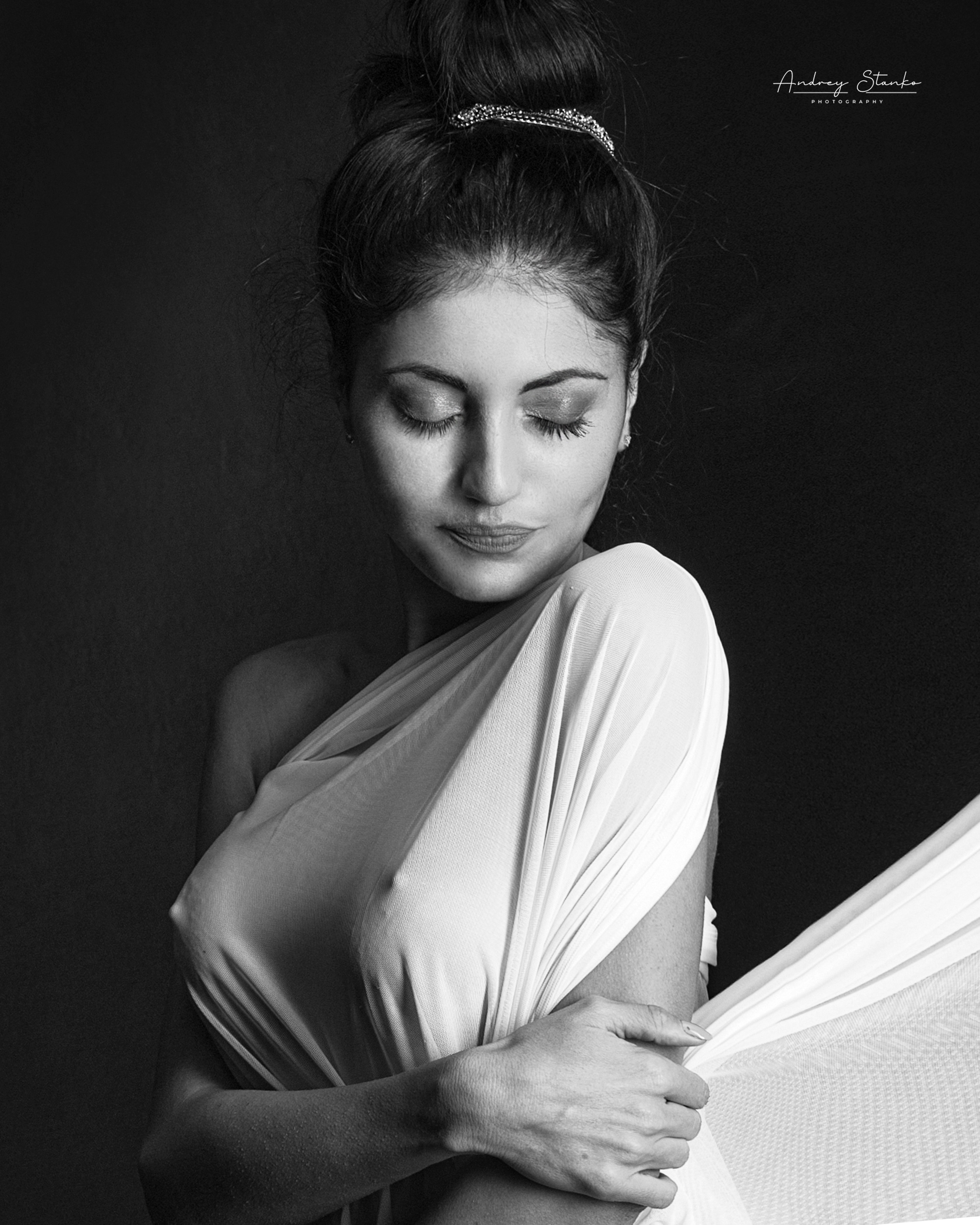 PEOPLE & PORTRAITS. Awards winning photographer in Kauai, Hawaii