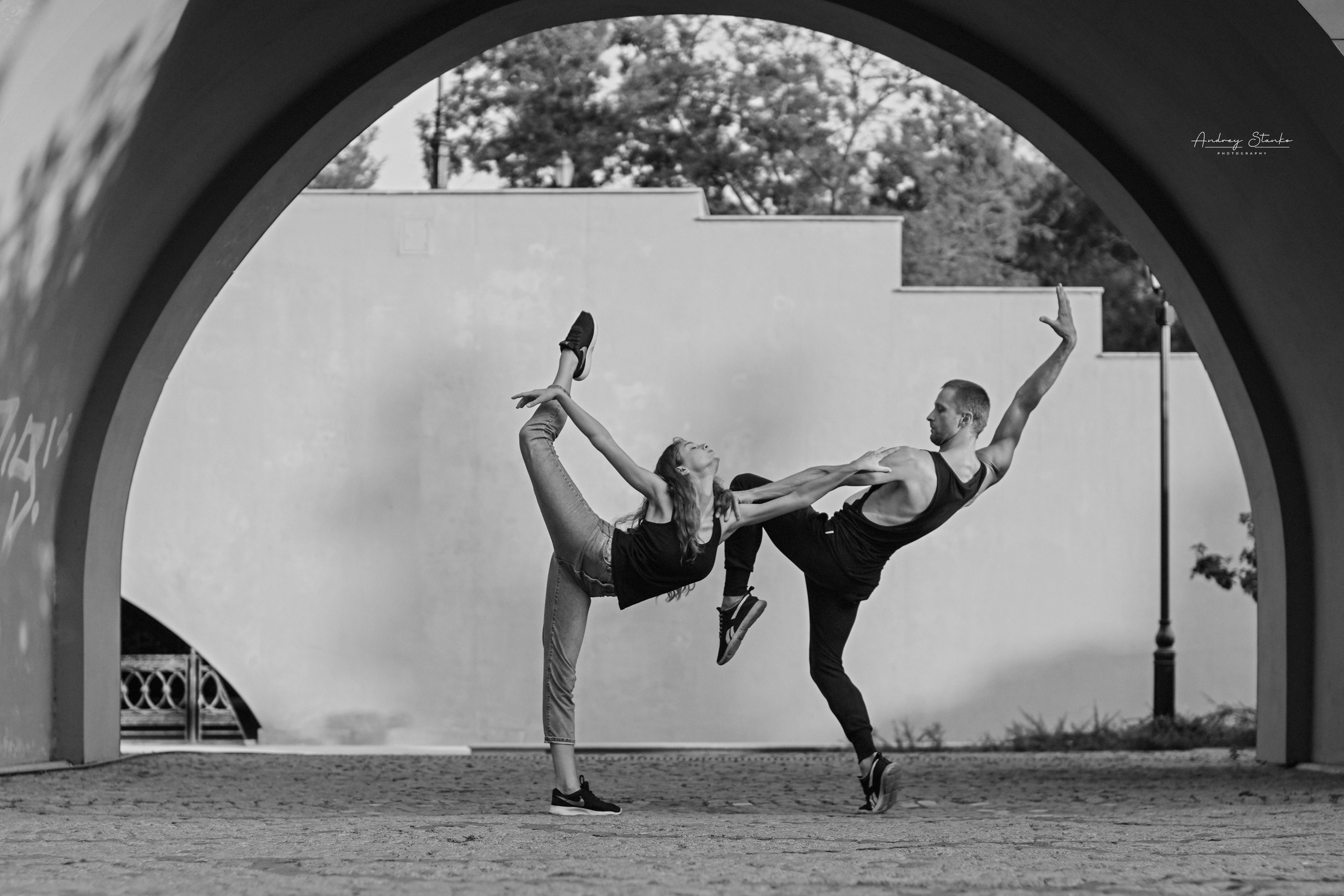 DANCE IN ODESA, UKRAINE. Awards winning photographer in Kauai, Hawaii