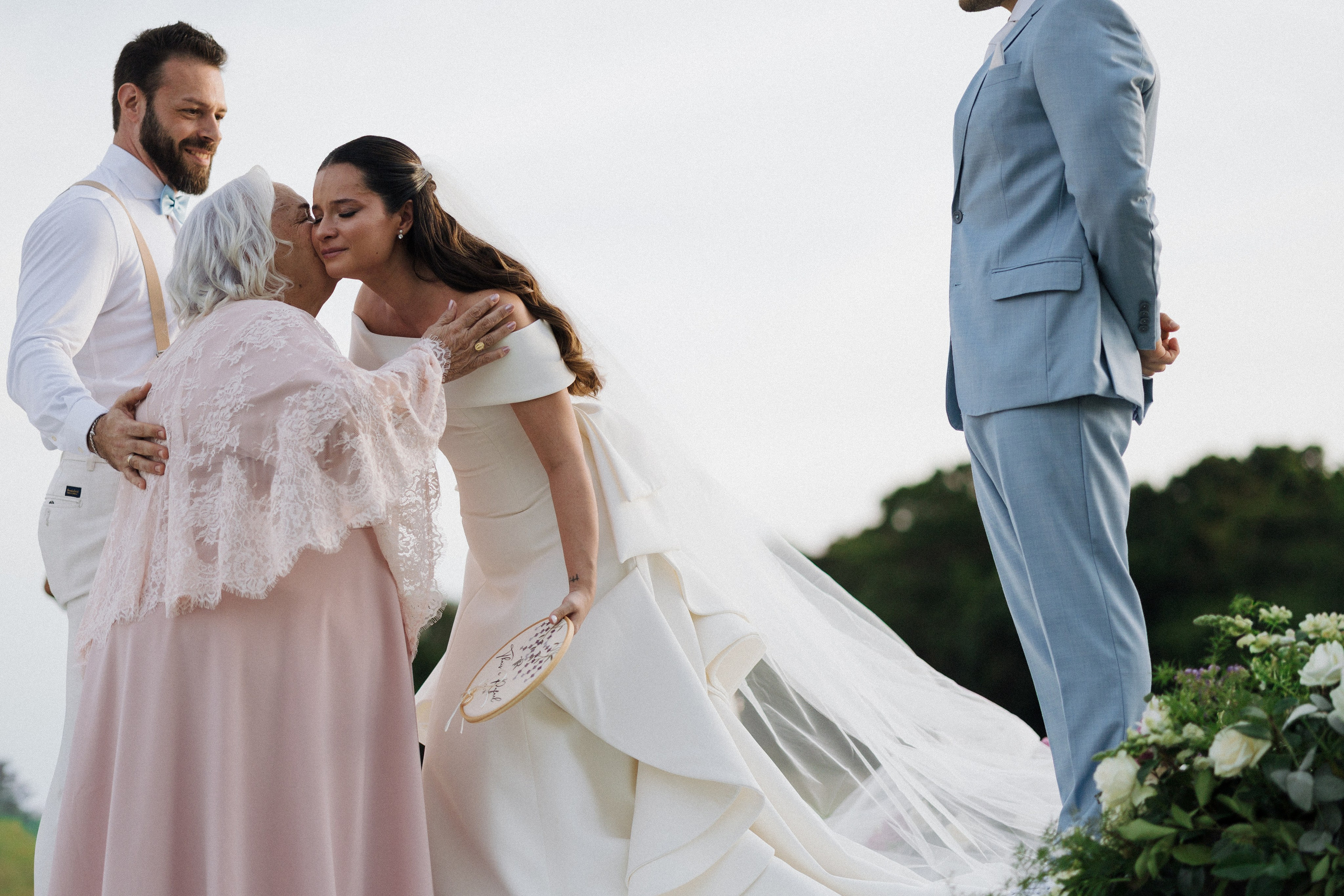 THAIS & RAFAEL L’Occitane Trancoso. Vitor Braga Fotografia | Destination Wedding Photographer