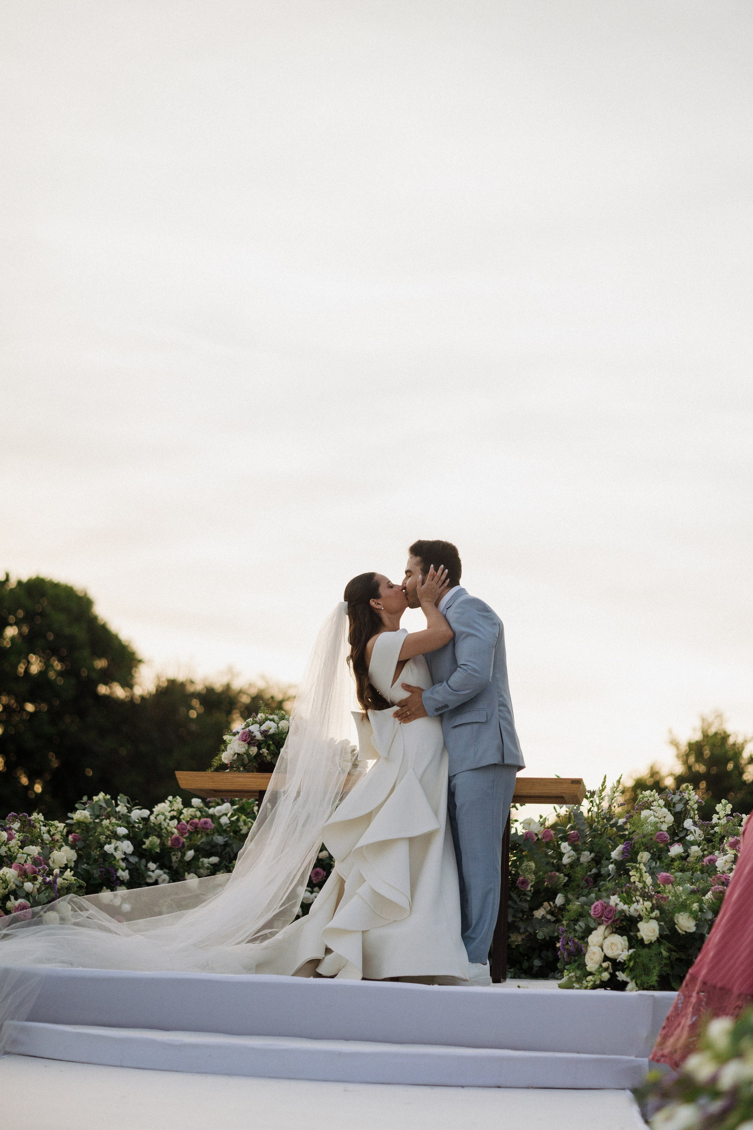 THAIS & RAFAEL L’Occitane Trancoso. Vitor Braga Fotografia | Destination Wedding Photographer