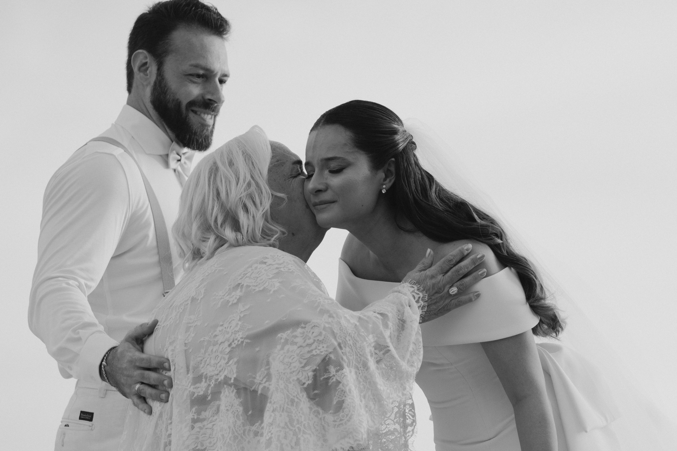 THAIS & RAFAEL L’Occitane Trancoso. Vitor Braga Fotografia | Destination Wedding Photographer