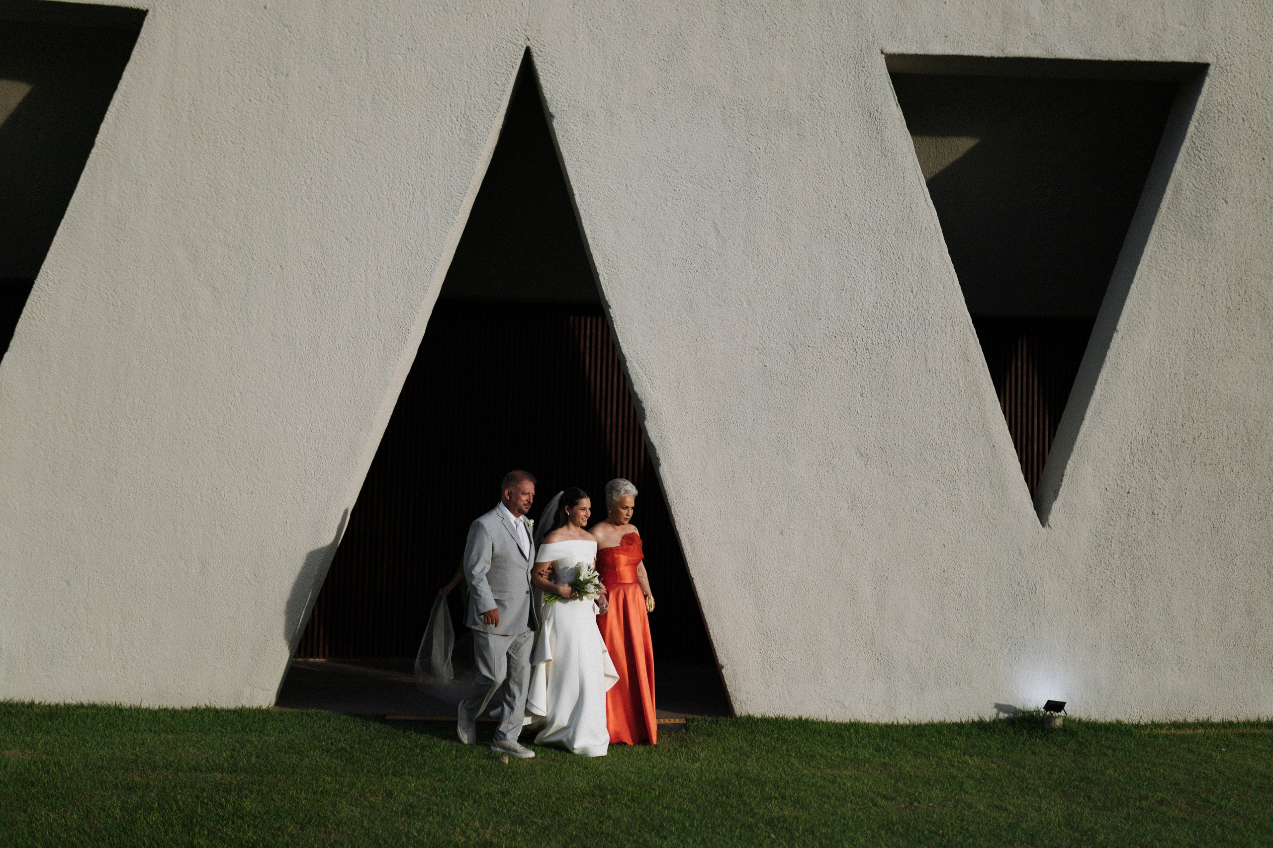 THAIS & RAFAEL L’Occitane Trancoso. Vitor Braga Fotografia | Destination Wedding Photographer