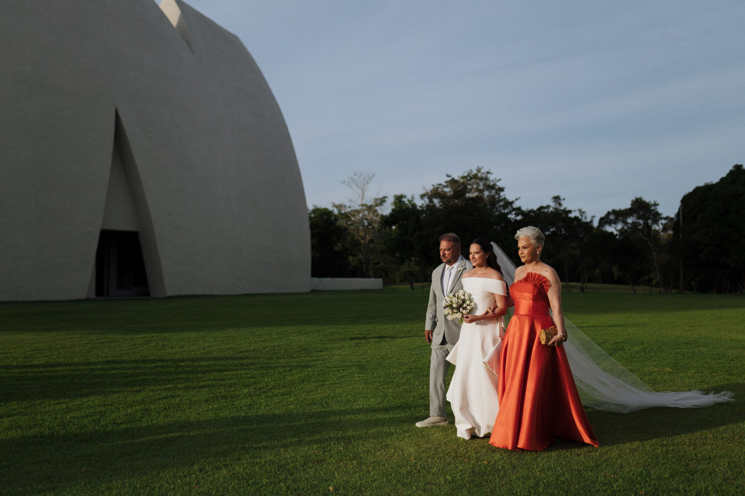 THAIS & RAFAEL L’Occitane Trancoso. Vitor Braga Fotografia | Destination Wedding Photographer
