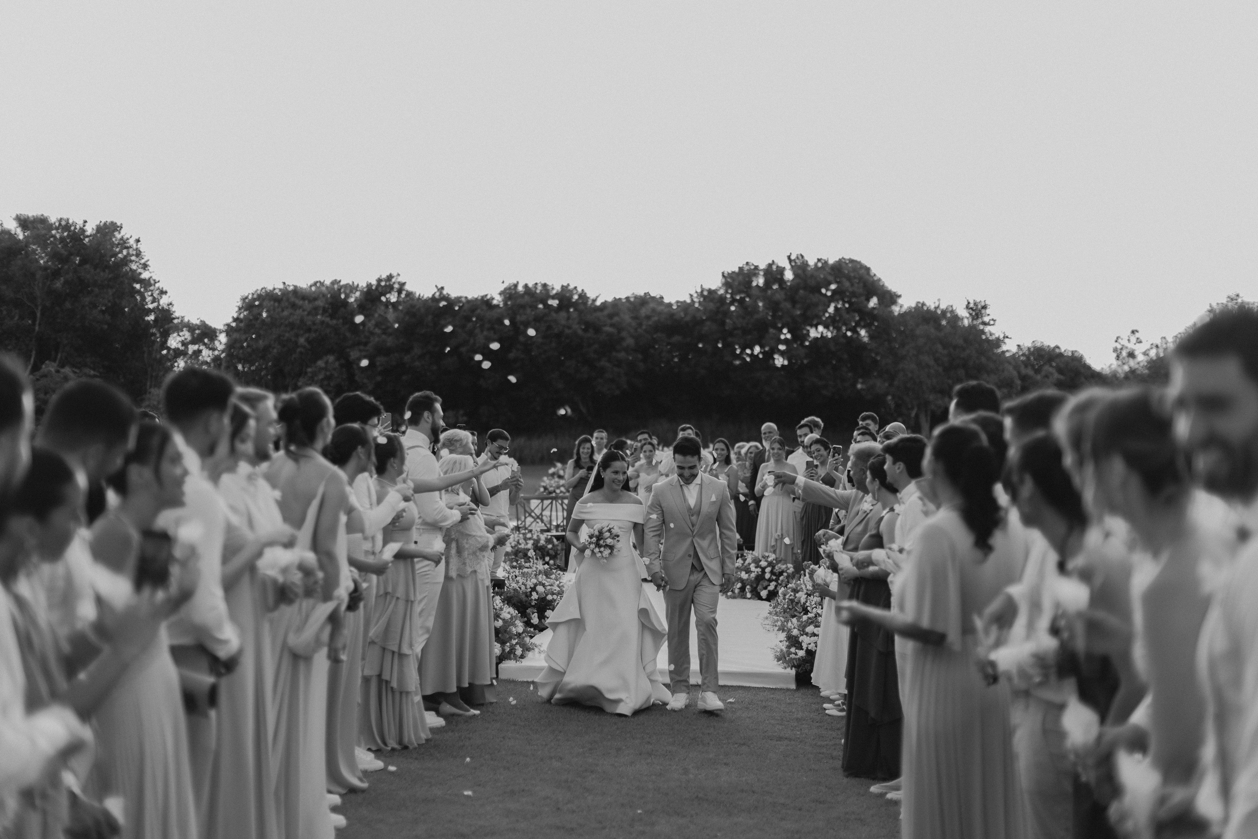 THAIS & RAFAEL L’Occitane Trancoso. Vitor Braga Fotografia | Destination Wedding Photographer