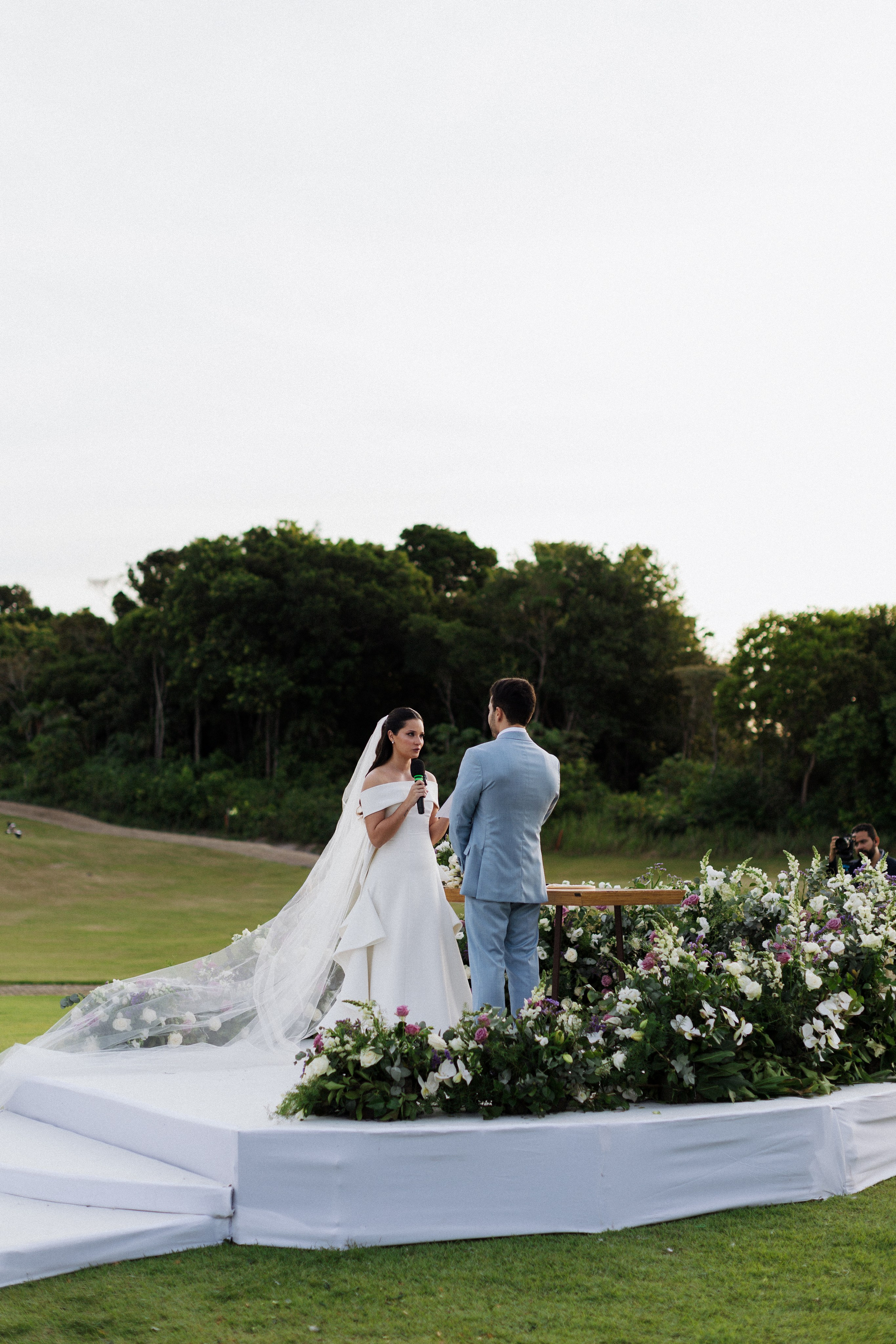 THAIS & RAFAEL L’Occitane Trancoso. Vitor Braga Fotografia | Destination Wedding Photographer
