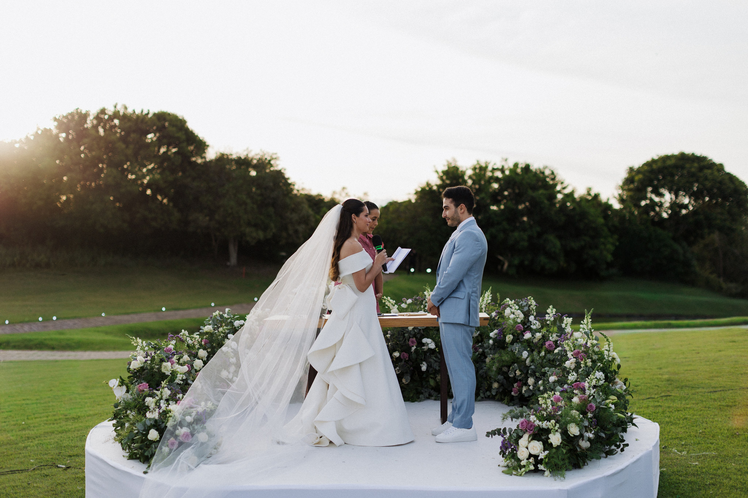 THAIS & RAFAEL L’Occitane Trancoso. Vitor Braga Fotografia | Destination Wedding Photographer
