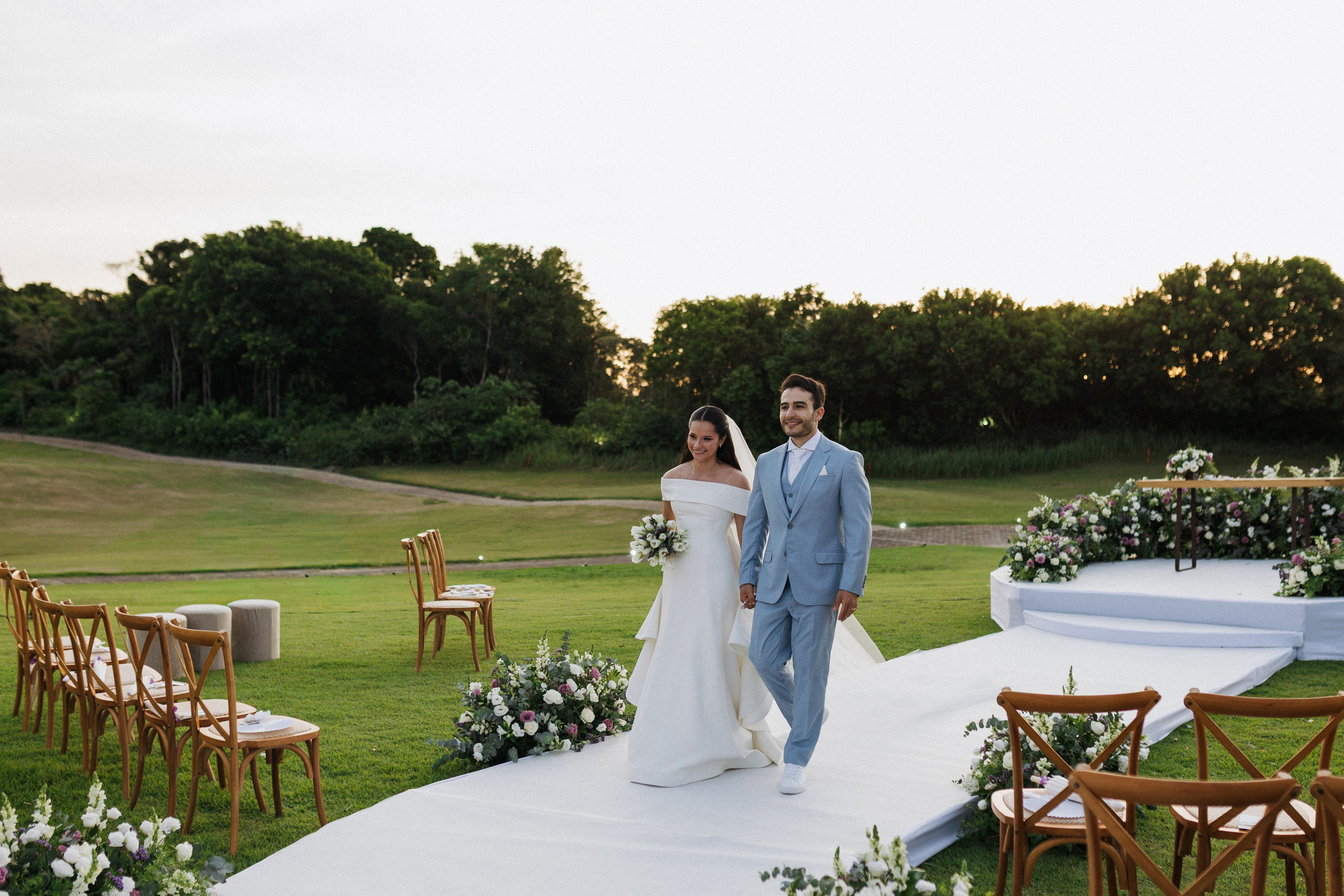 THAIS & RAFAEL L’Occitane Trancoso. Vitor Braga Fotografia | Destination Wedding Photographer