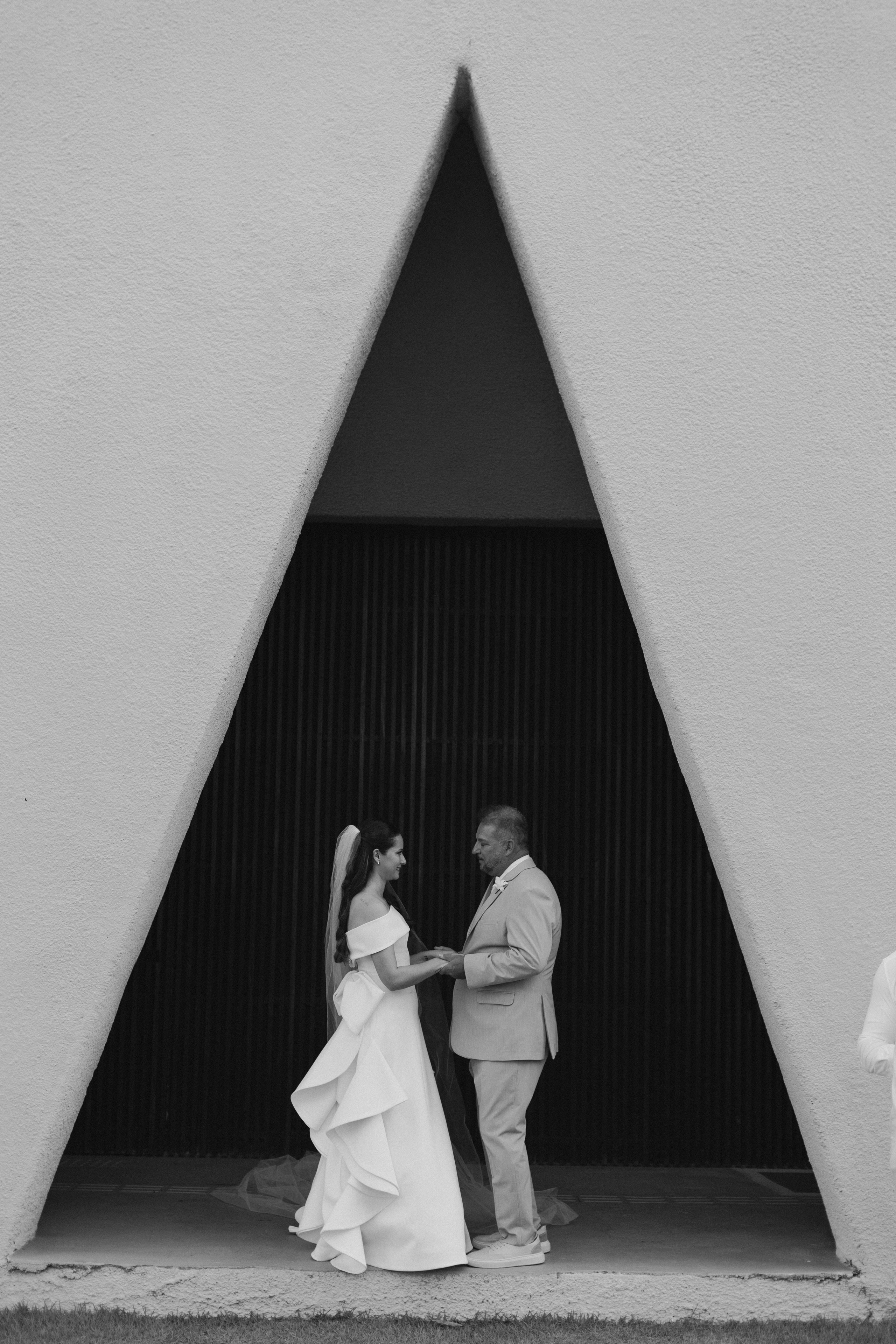 THAIS & RAFAEL L’Occitane Trancoso. Vitor Braga Fotografia | Destination Wedding Photographer
