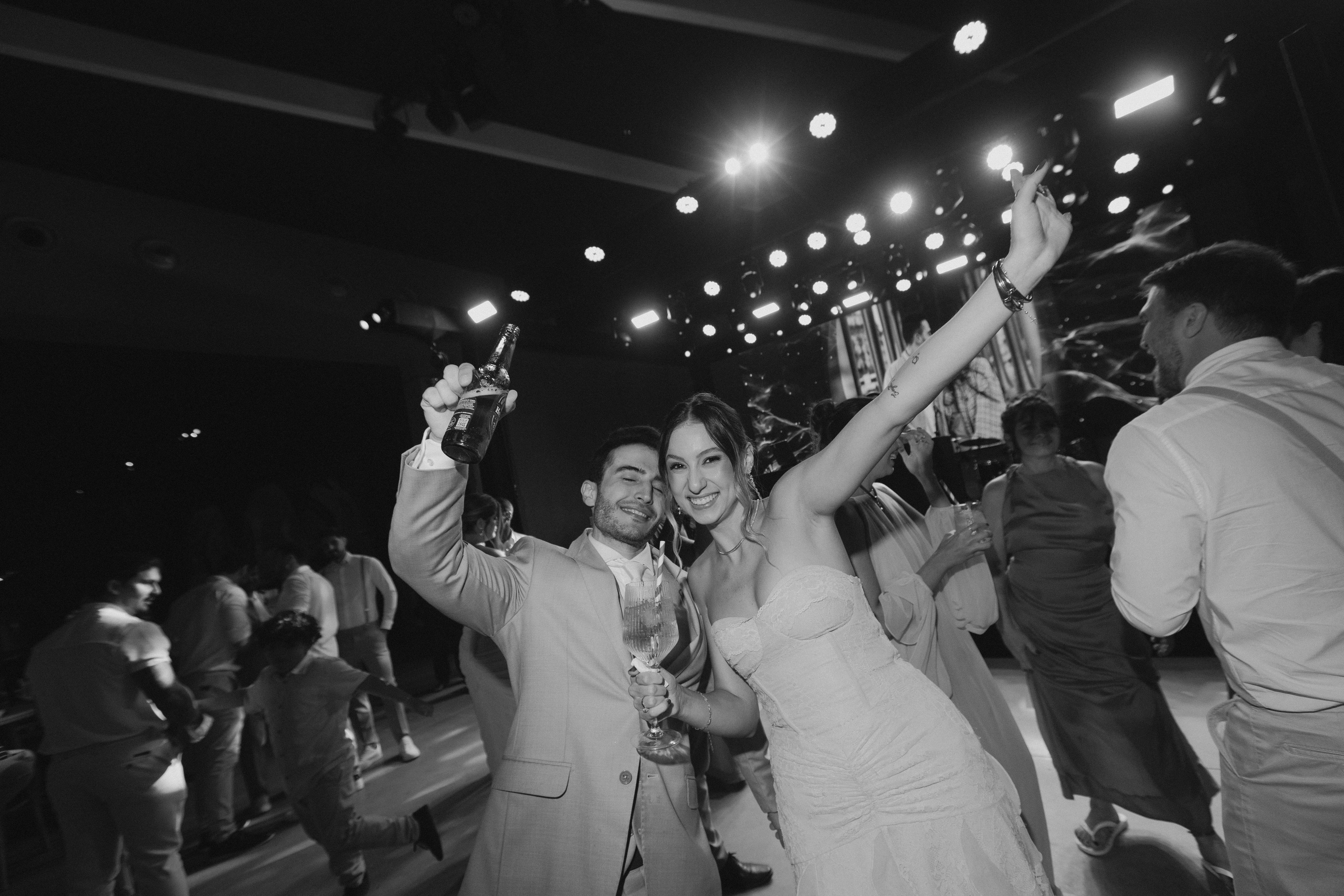 THAIS & RAFAEL L’Occitane Trancoso. Vitor Braga Fotografia | Destination Wedding Photographer