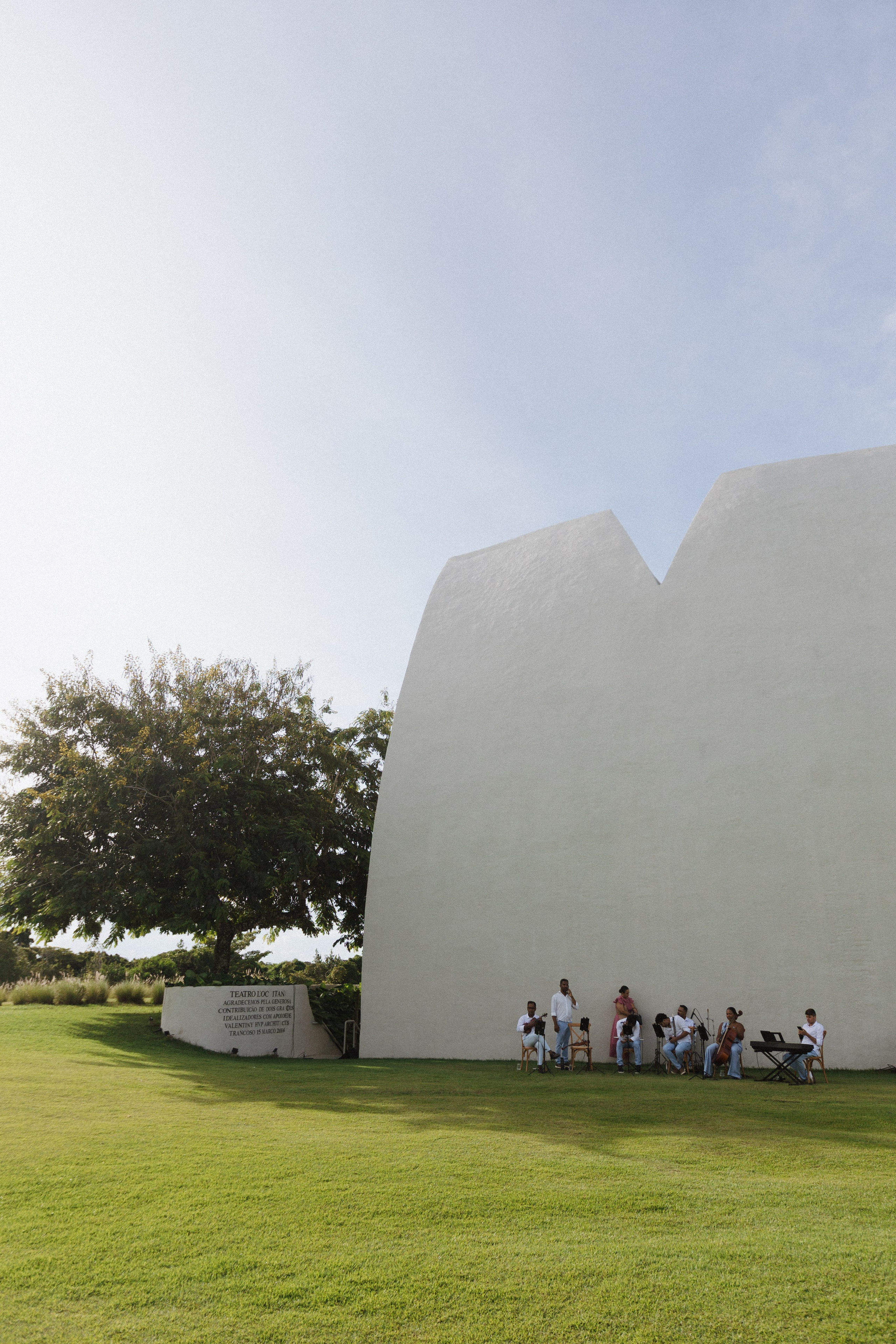 THAIS & RAFAEL L’Occitane Trancoso. Vitor Braga Fotografia | Destination Wedding Photographer
