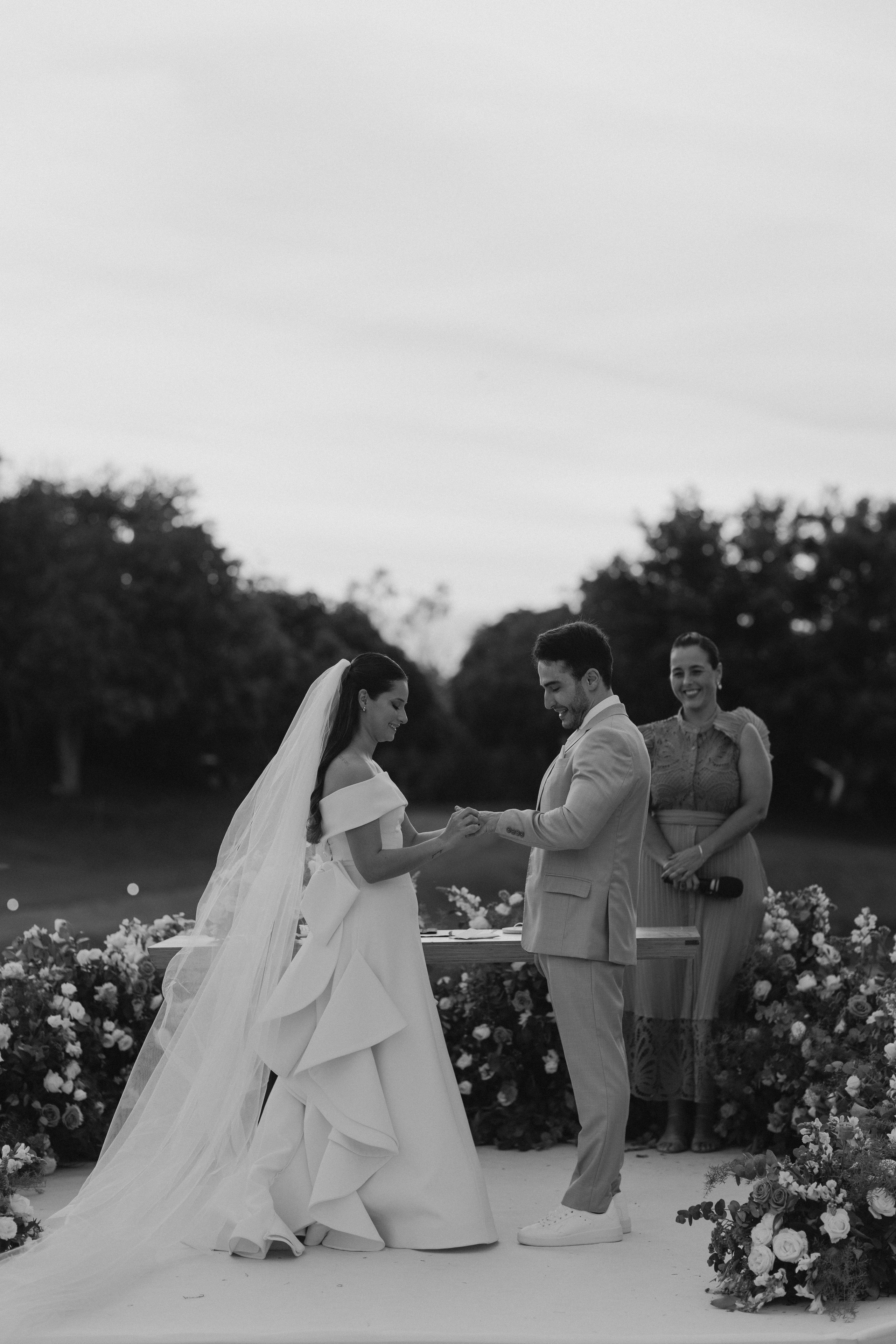 THAIS & RAFAEL L’Occitane Trancoso. Vitor Braga Fotografia | Destination Wedding Photographer