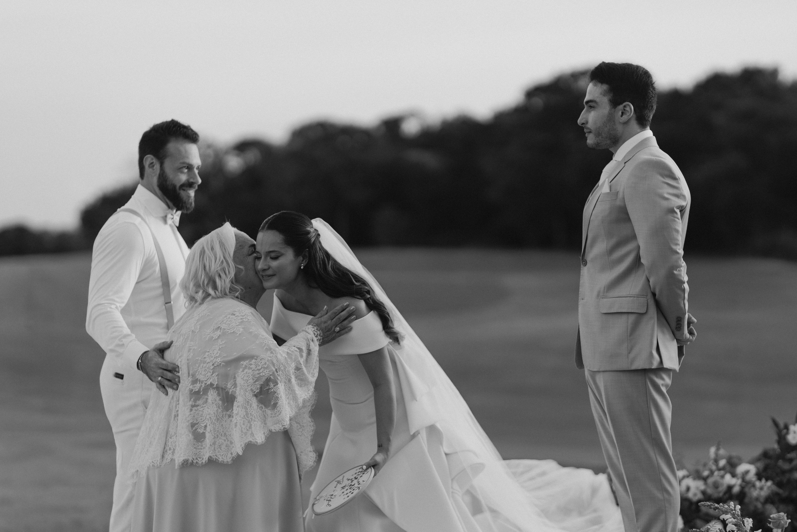 THAIS & RAFAEL L’Occitane Trancoso. Vitor Braga Fotografia | Destination Wedding Photographer