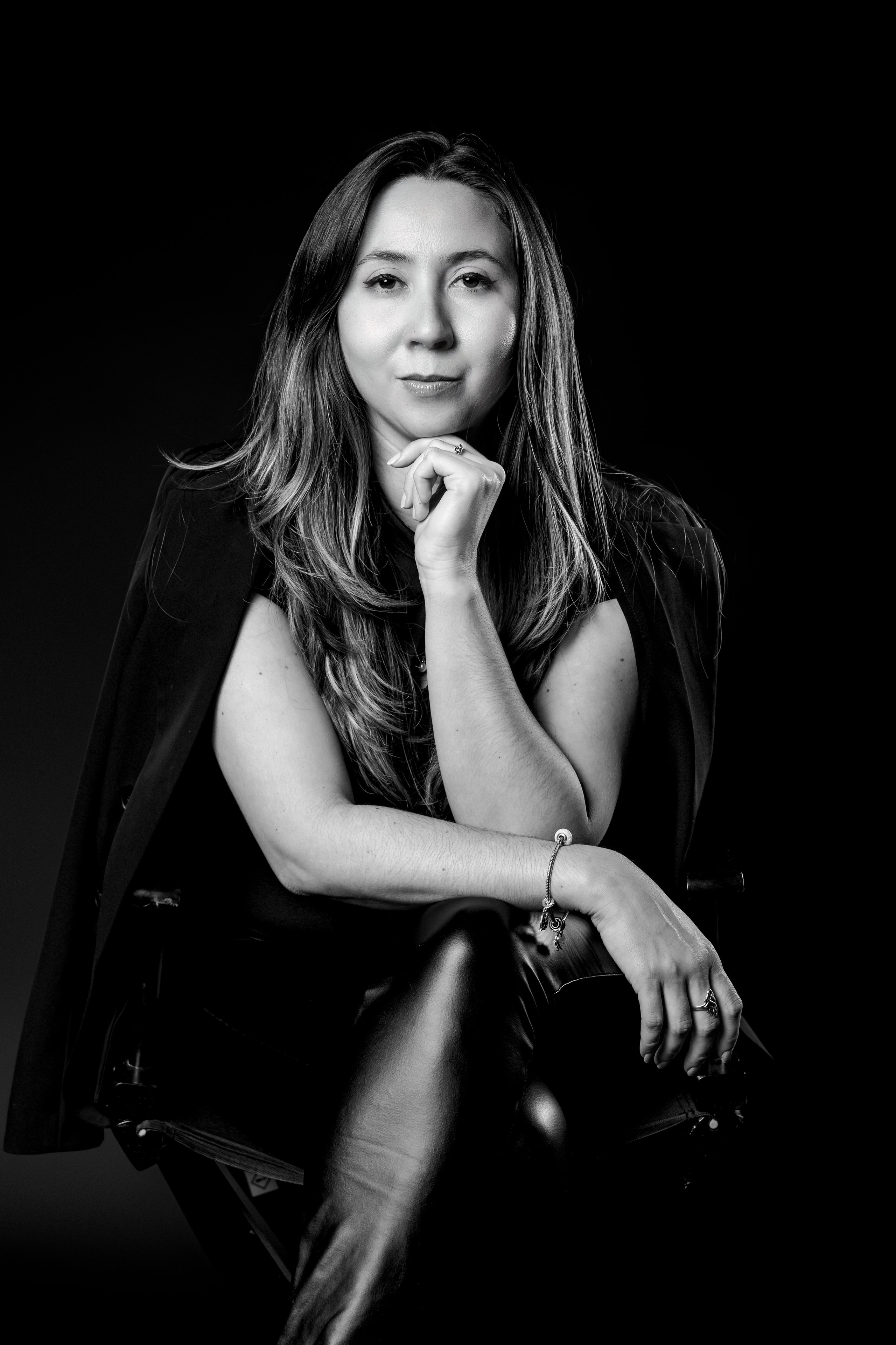 Bold in Black: Chiara. Giandamorgana