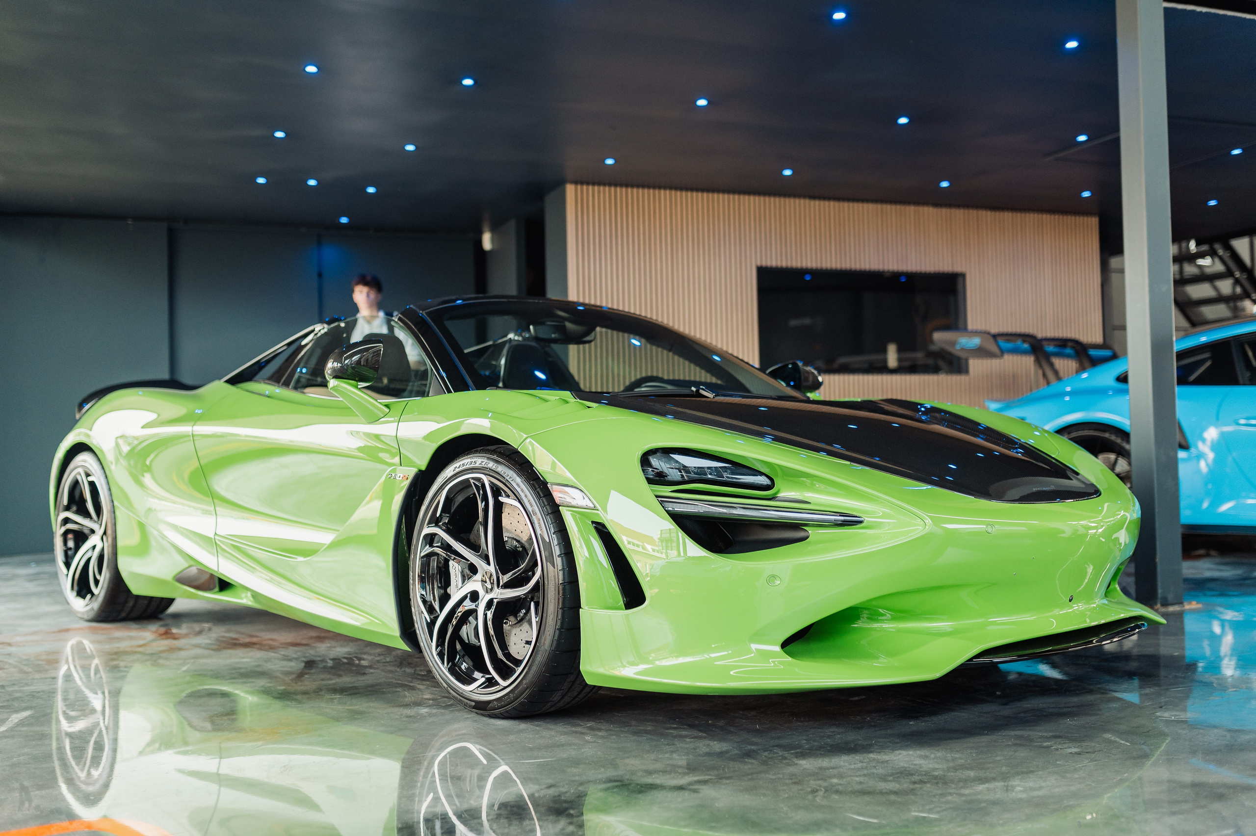 Photographe événement — Inauguration Auto Spa Concept Waterloo | Essence of Memories. Fotograf Roman Bruxelles & Brussels — Botez, Nunta, Evenimente, Sedinte foto | Essence of Memories