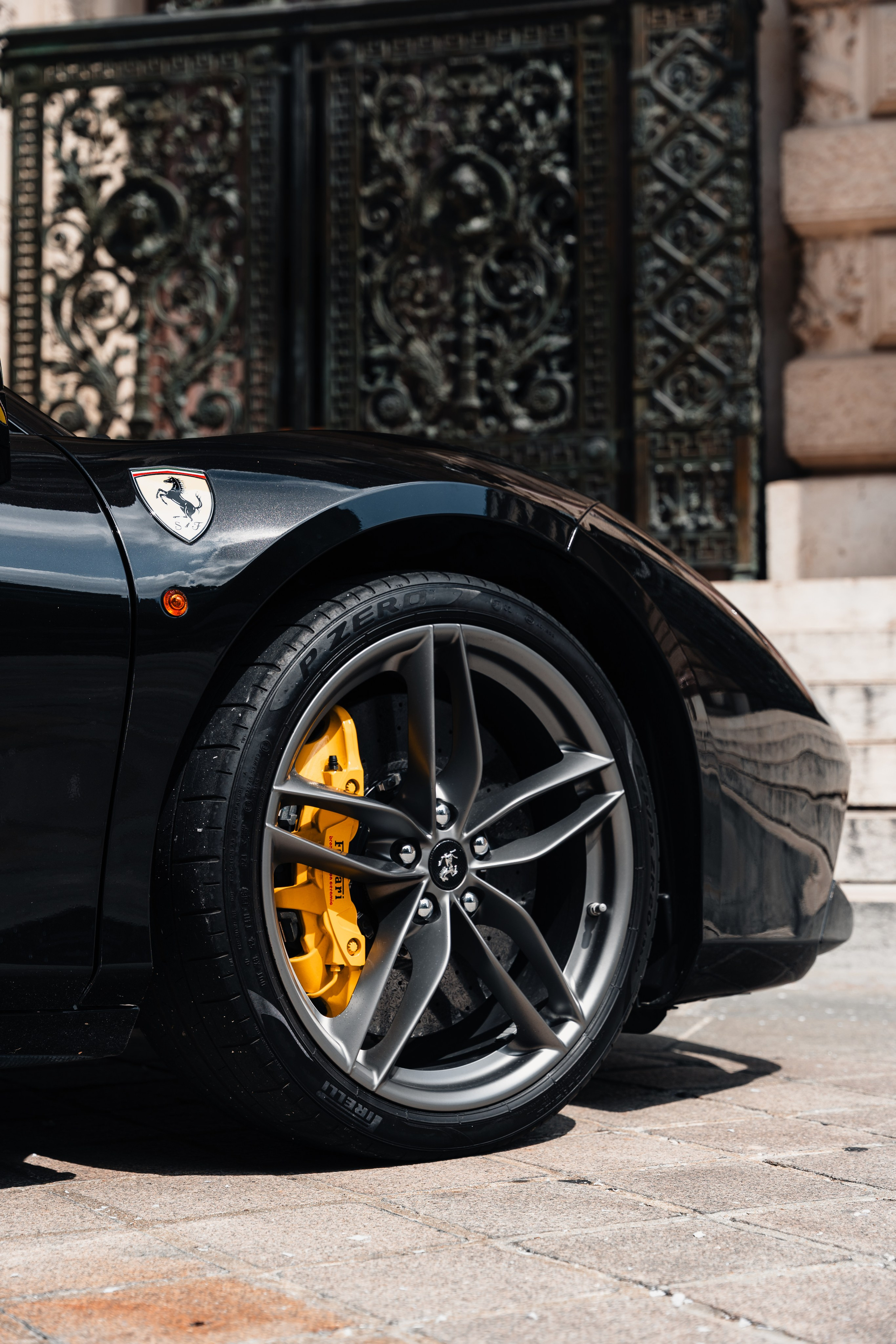Ferrari 488 Spider. Photographe de voitures à Paris — Vitalii Motruk