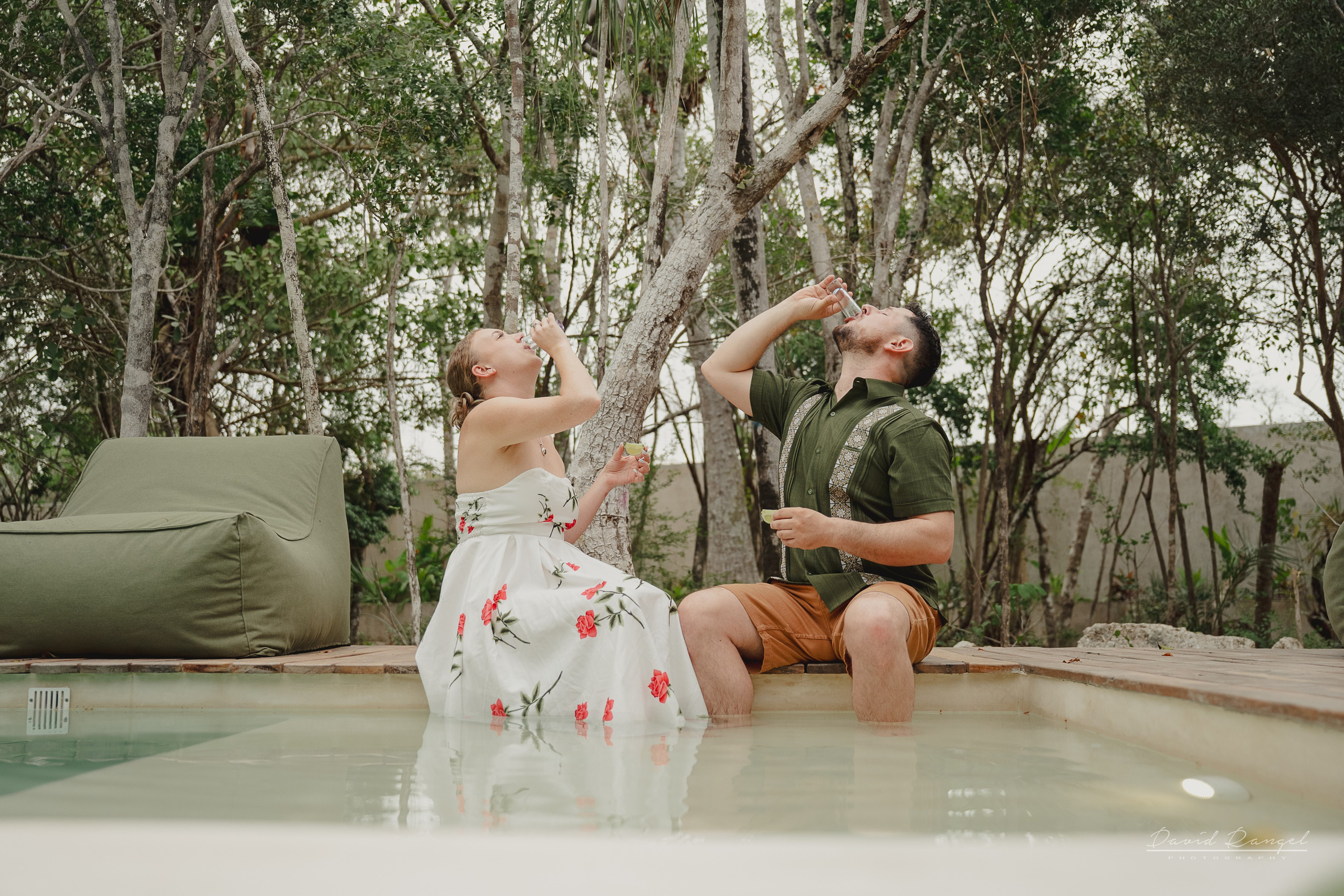 Save the date in Tulum. Destination wedding photographer based in Cancun and Riviera Maya with service worldwide