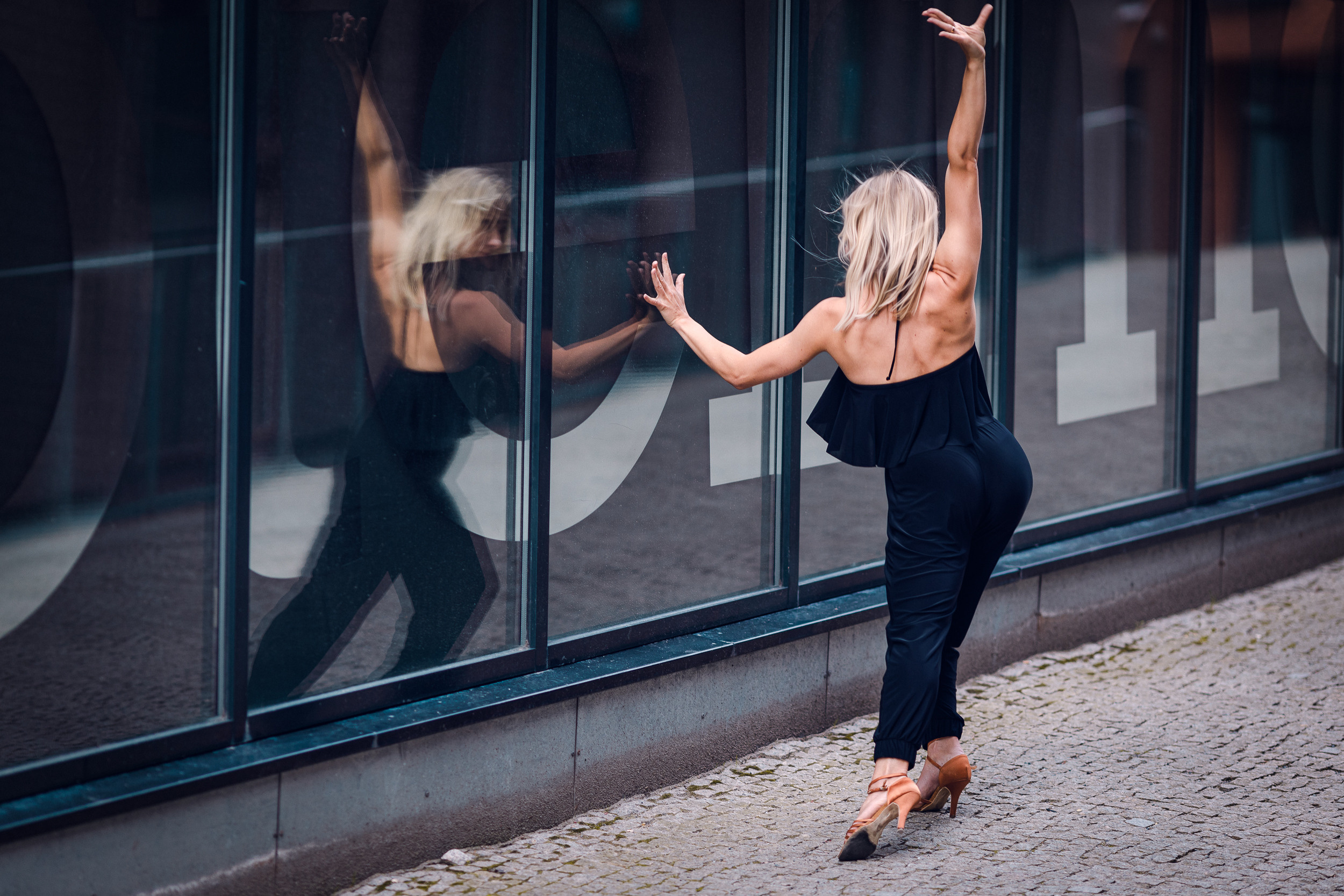 Irina 02.08.2020. Portree- ja perefotograaf Anton Hansen Tallinnas, Eestis