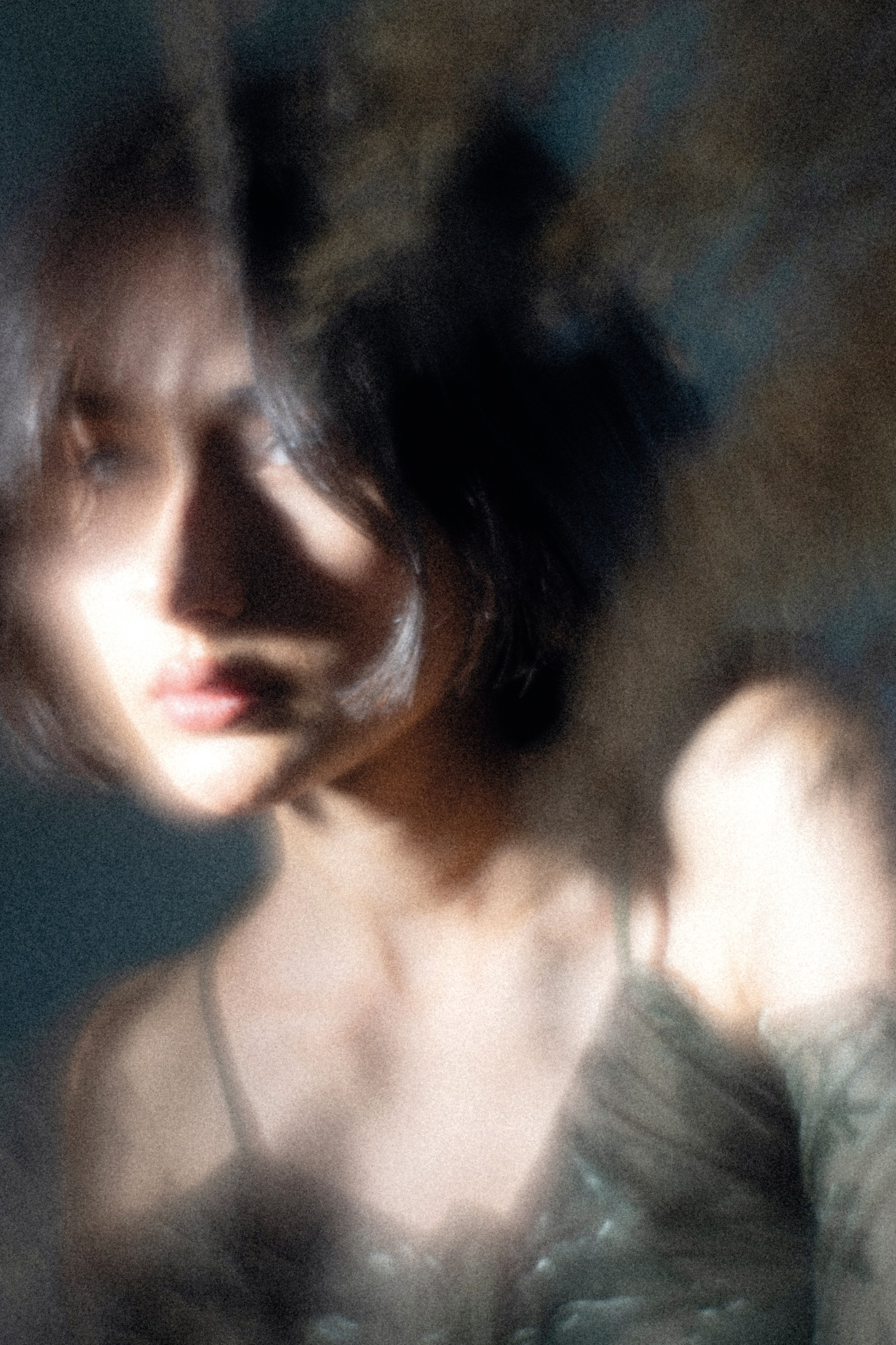 Milana / Daydreaming Symptoms. BNW Around Photography