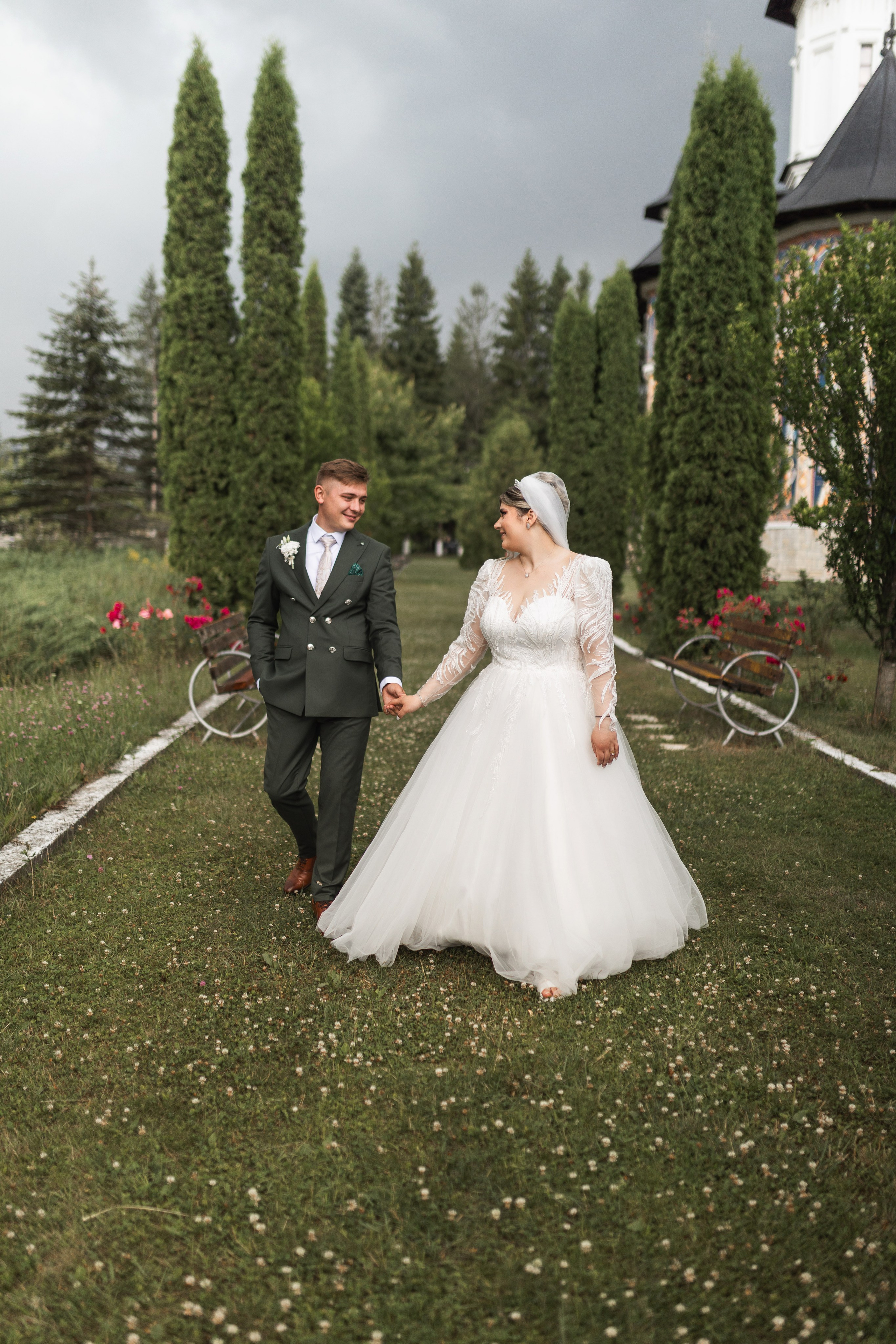 Oana & Andrei. Vlad Aconstantinesei Photographer