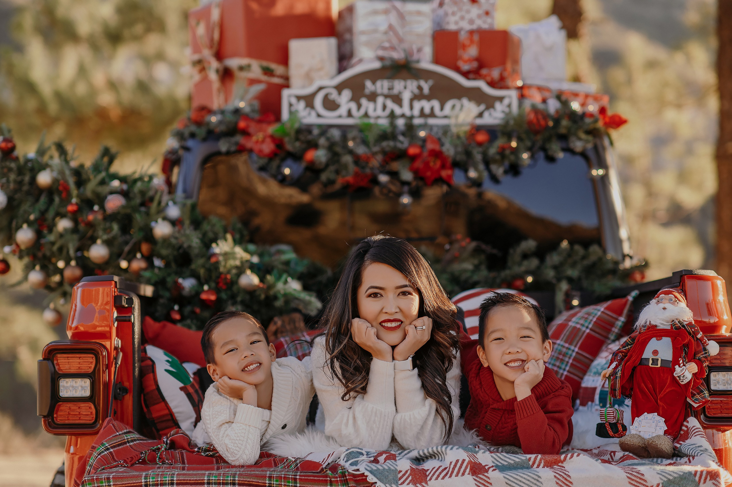 K. Wedding, maternity and family photographer in Charlotte Tasha Minn