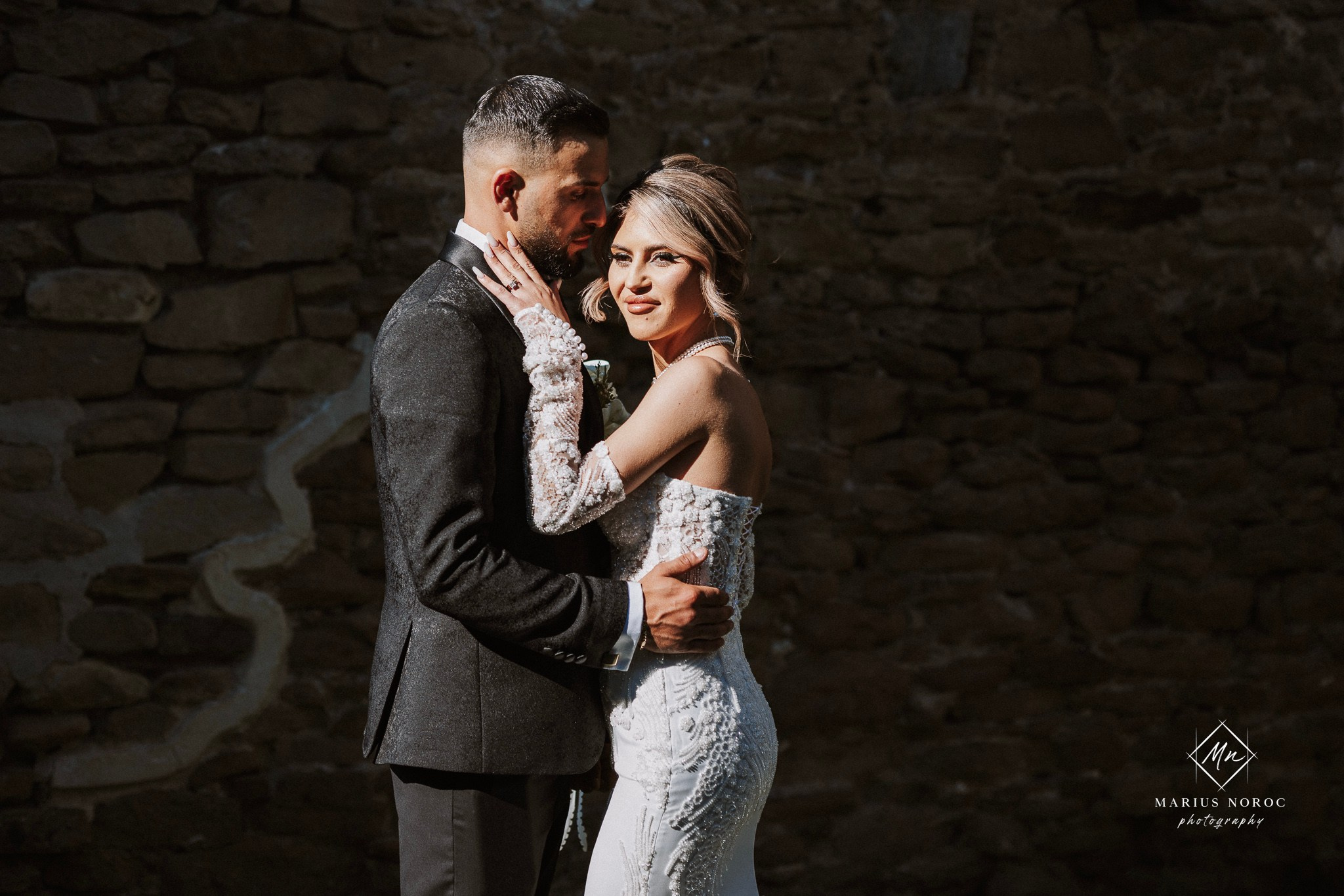 Georgiana & Samuel | Ruinele Catedralei Catolice din Baia